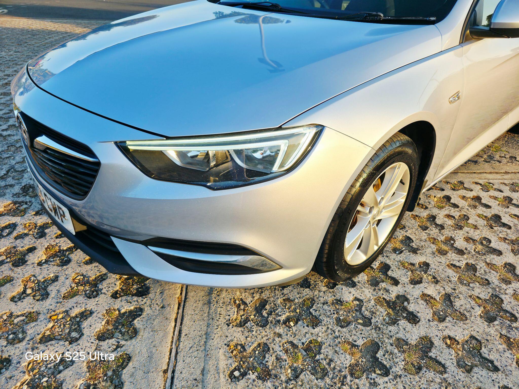Vauxhall Insignia view 6