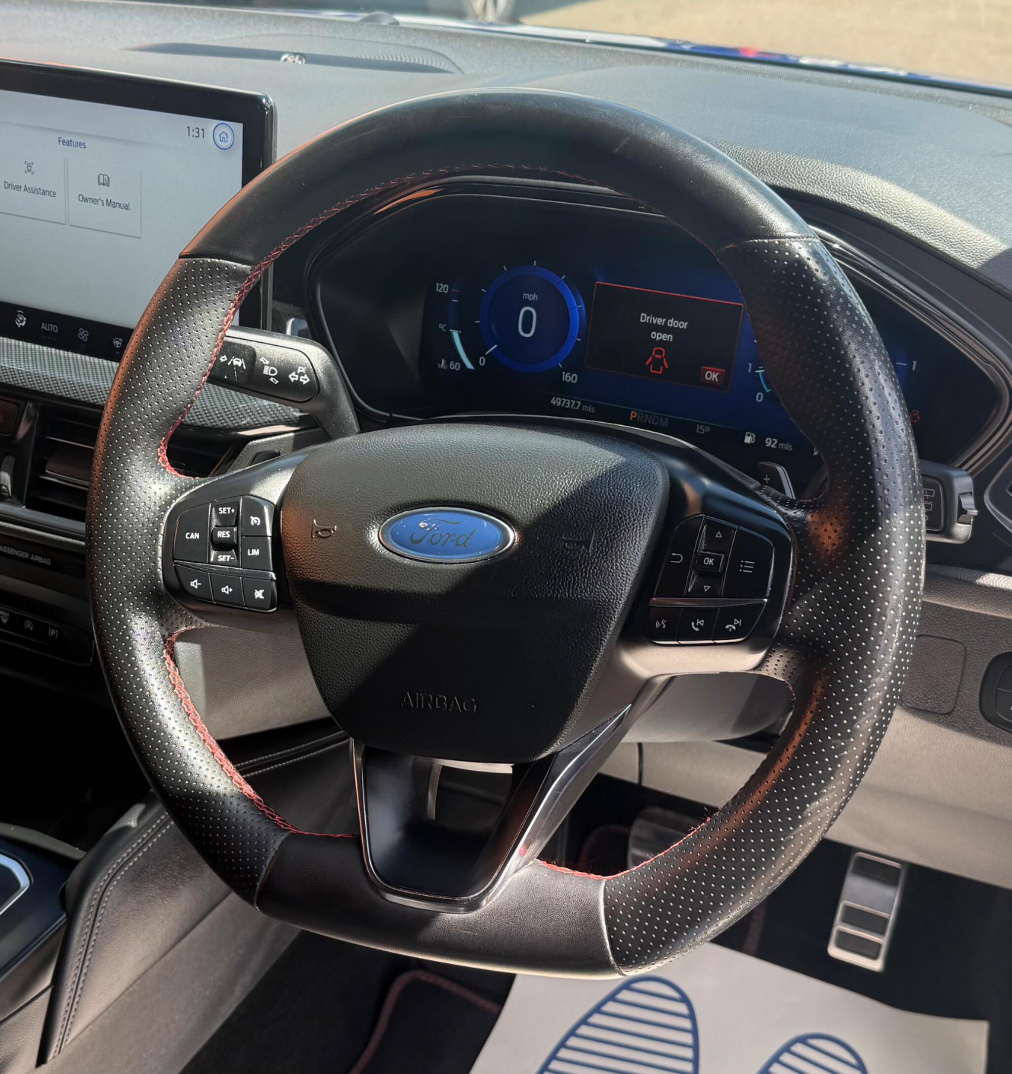 Ford Focus view 26
