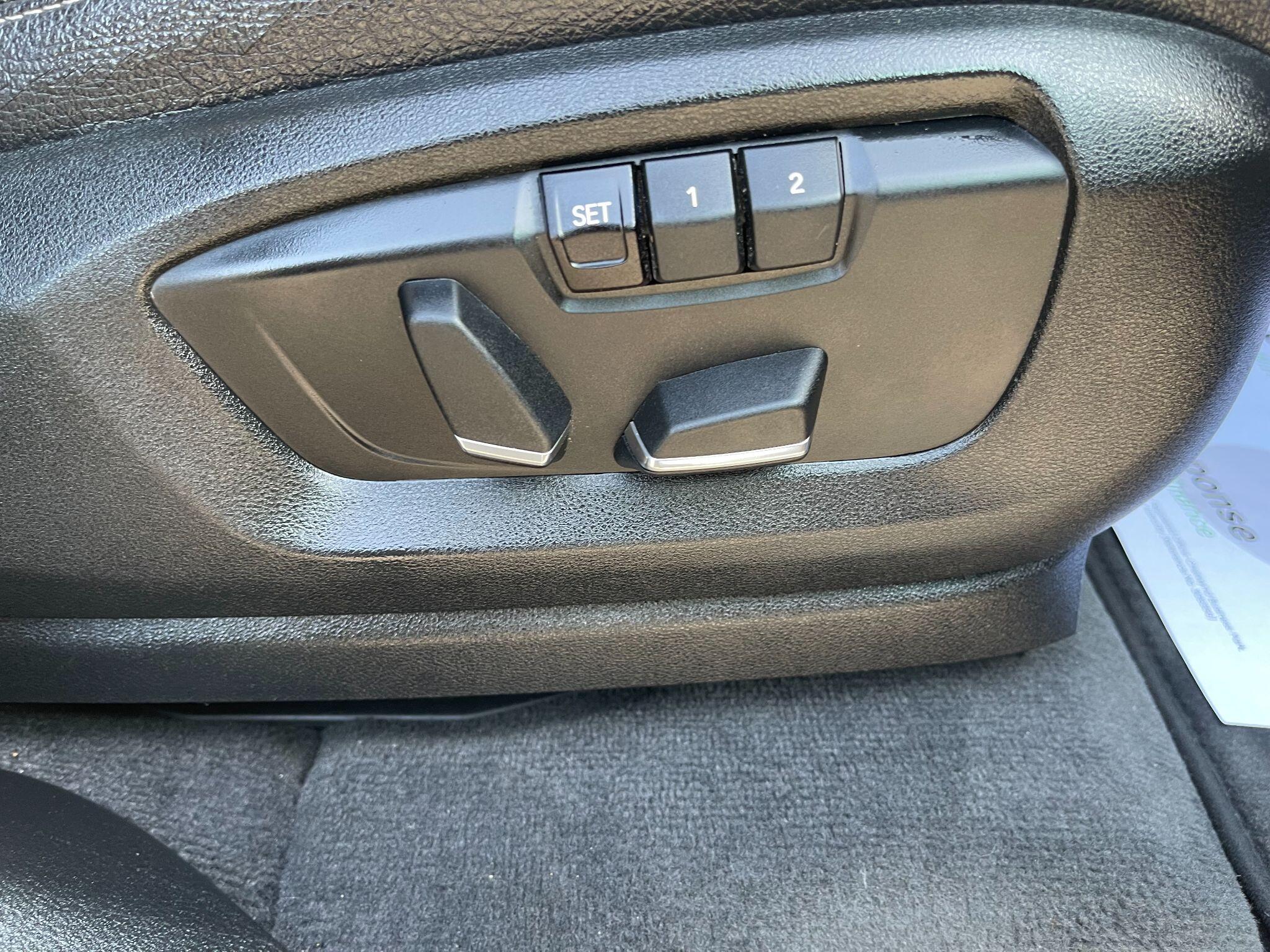 BMW X5 view 31