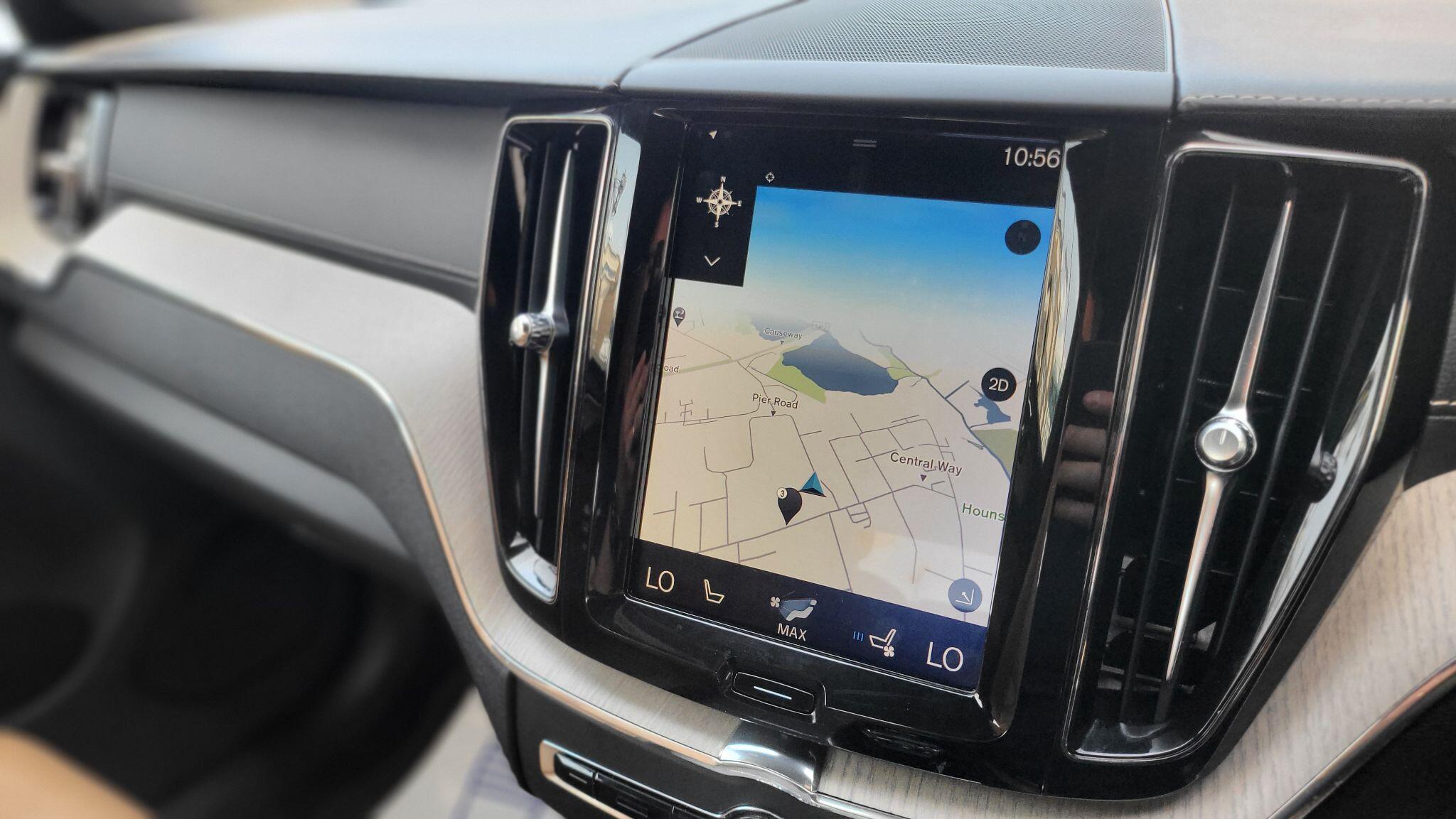 Volvo XC60 view 33