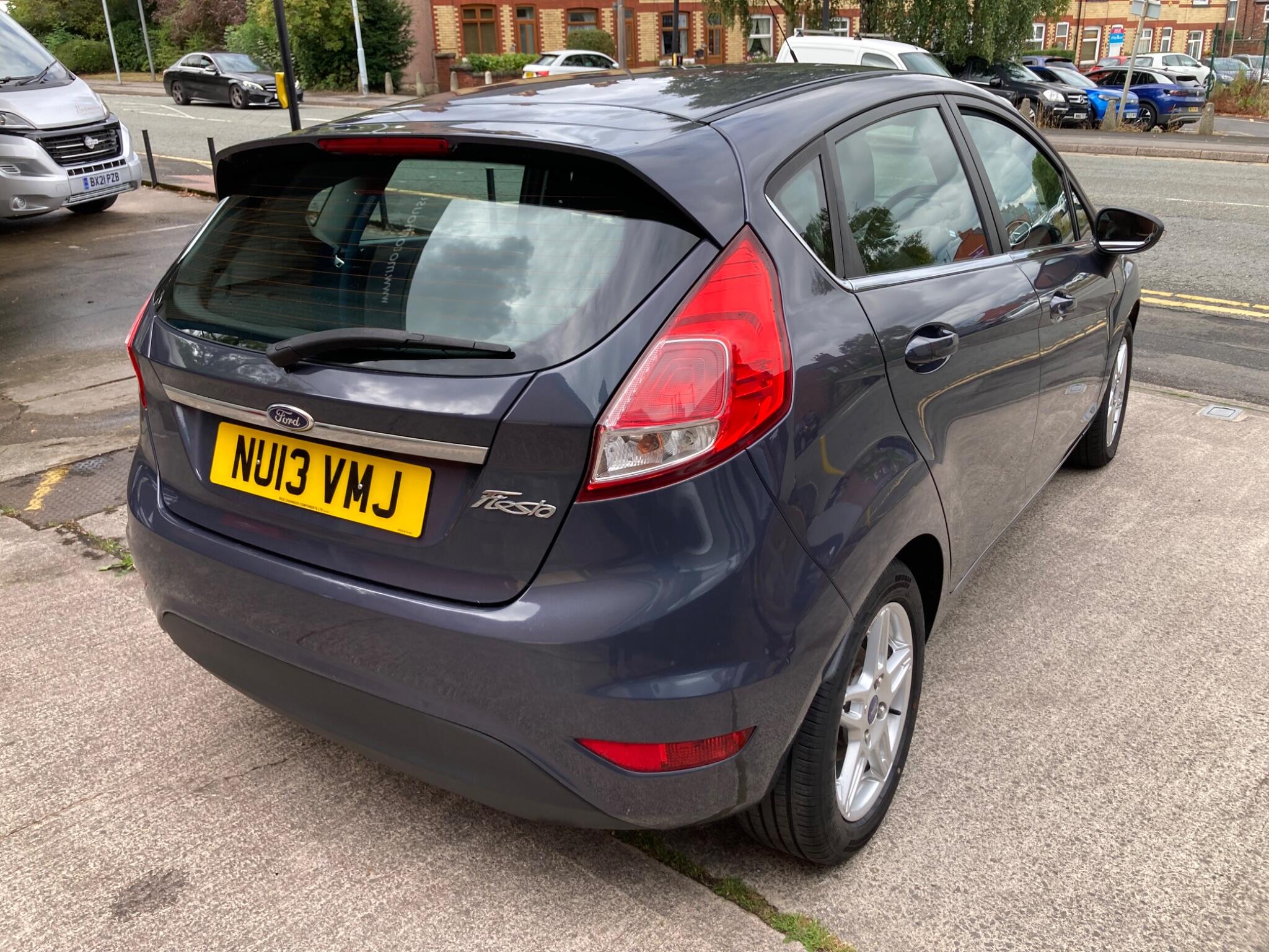 Ford Fiesta view 4