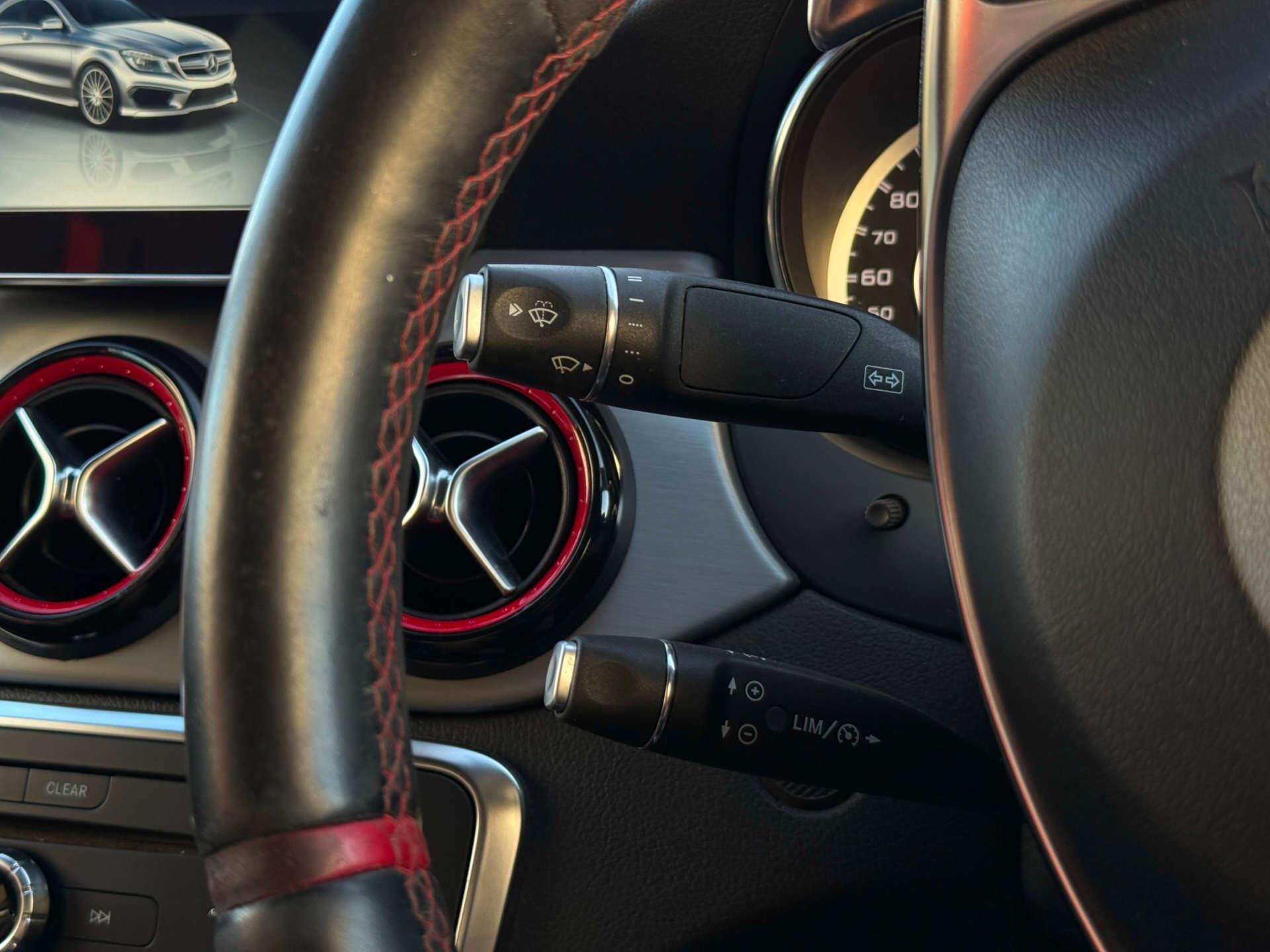 Mercedes-Benz Cla view 50