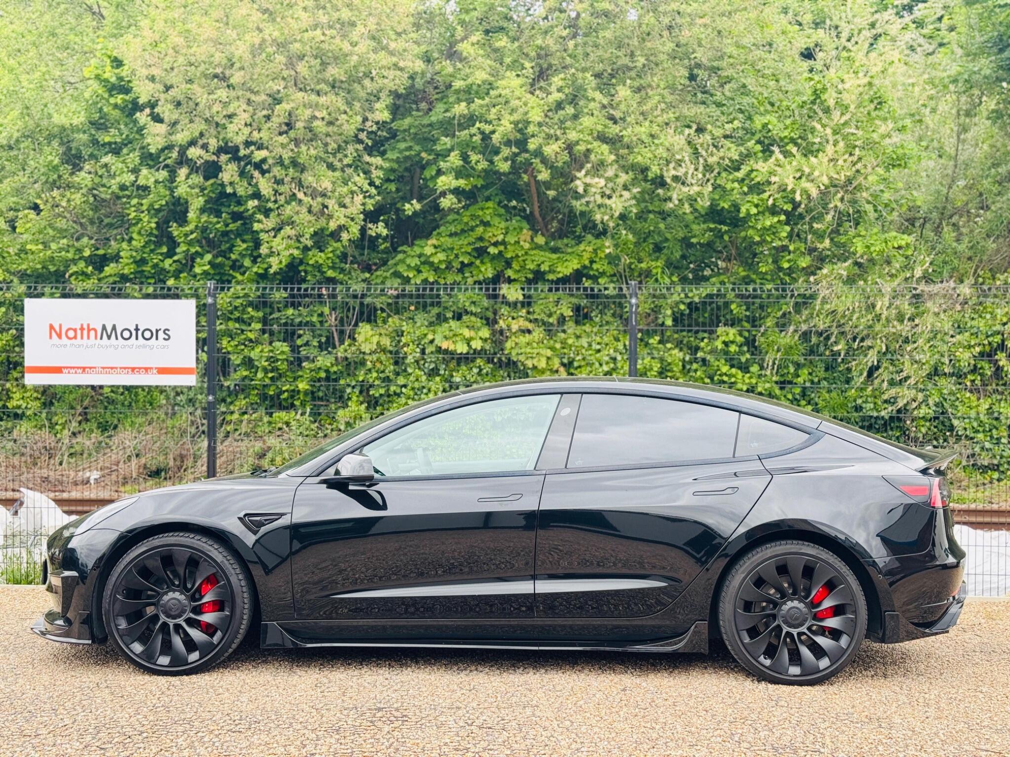 Tesla Model 3 view 9