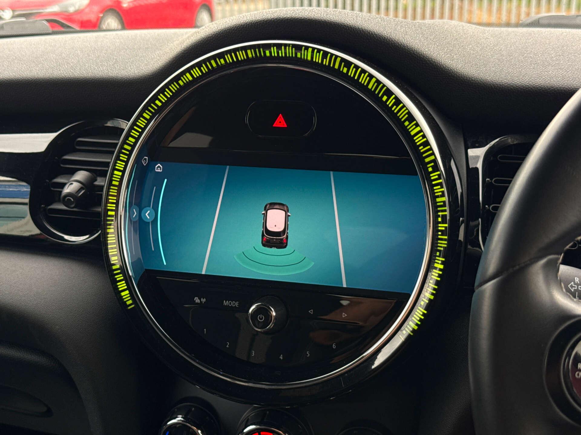 Mini Cooper view 12