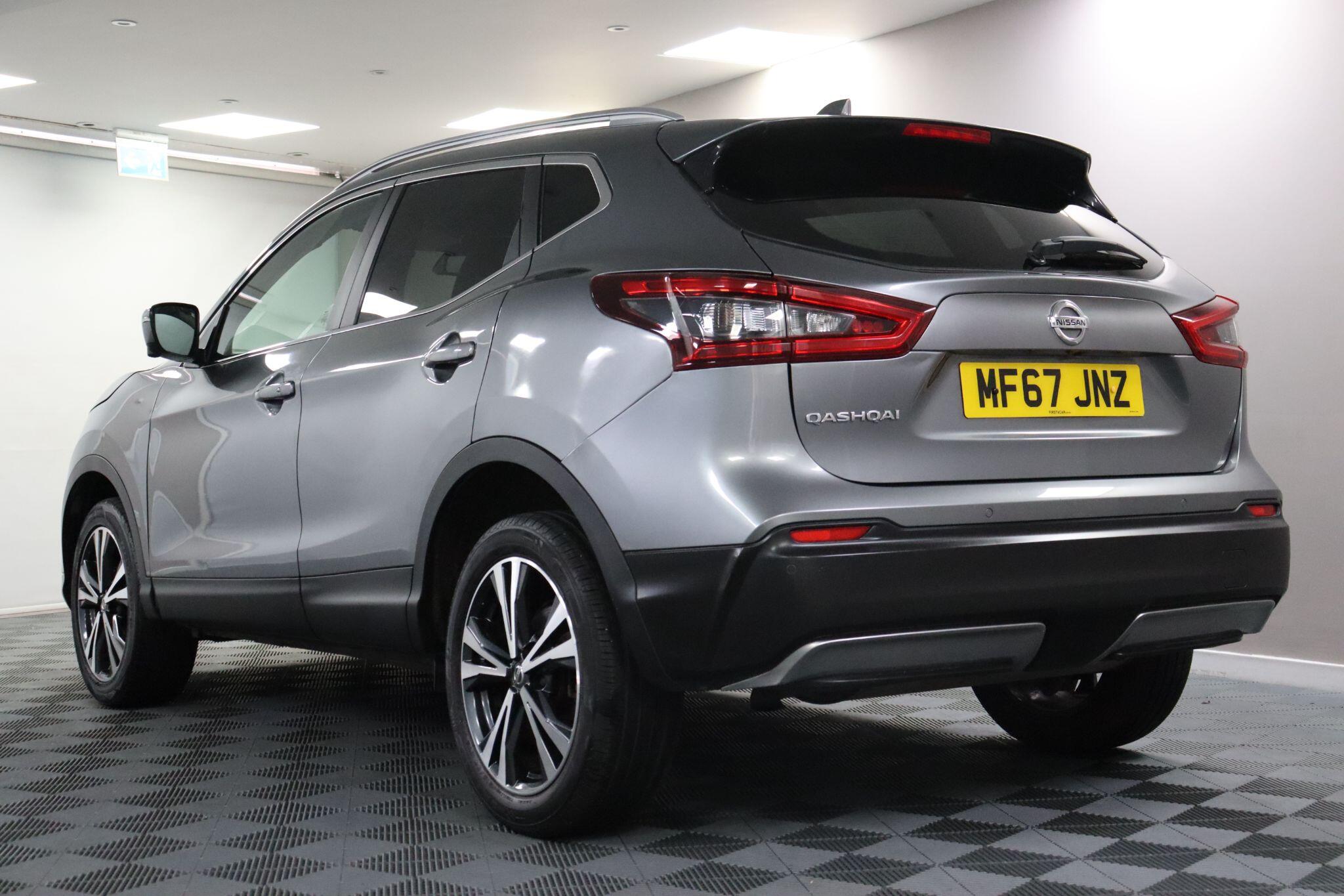 Nissan Qashqai view 25