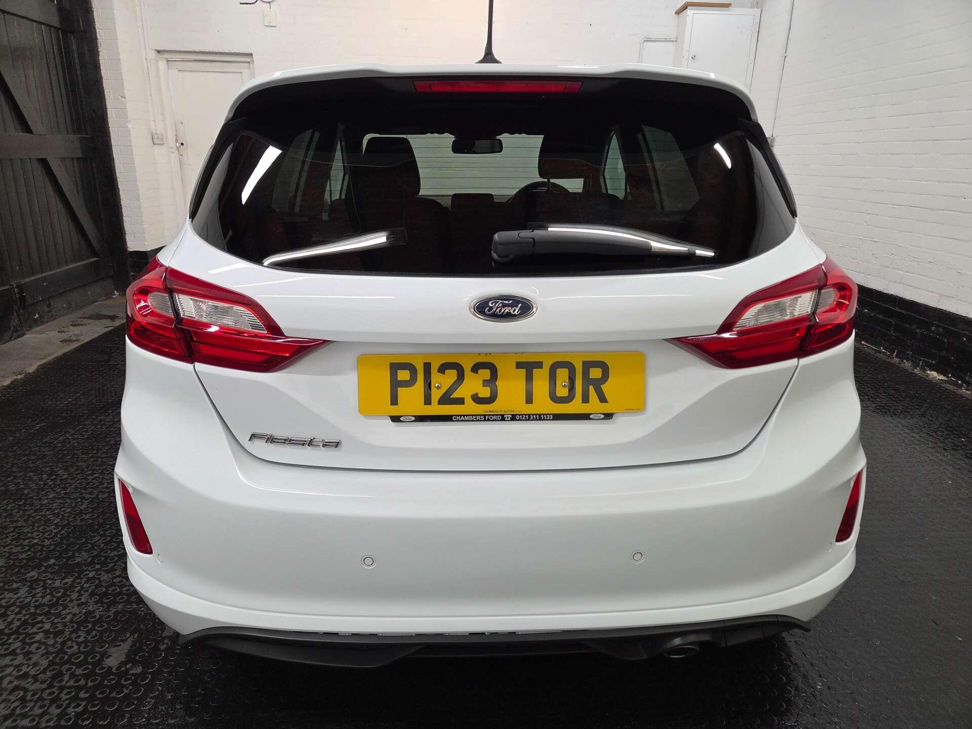 Ford Fiesta view 5