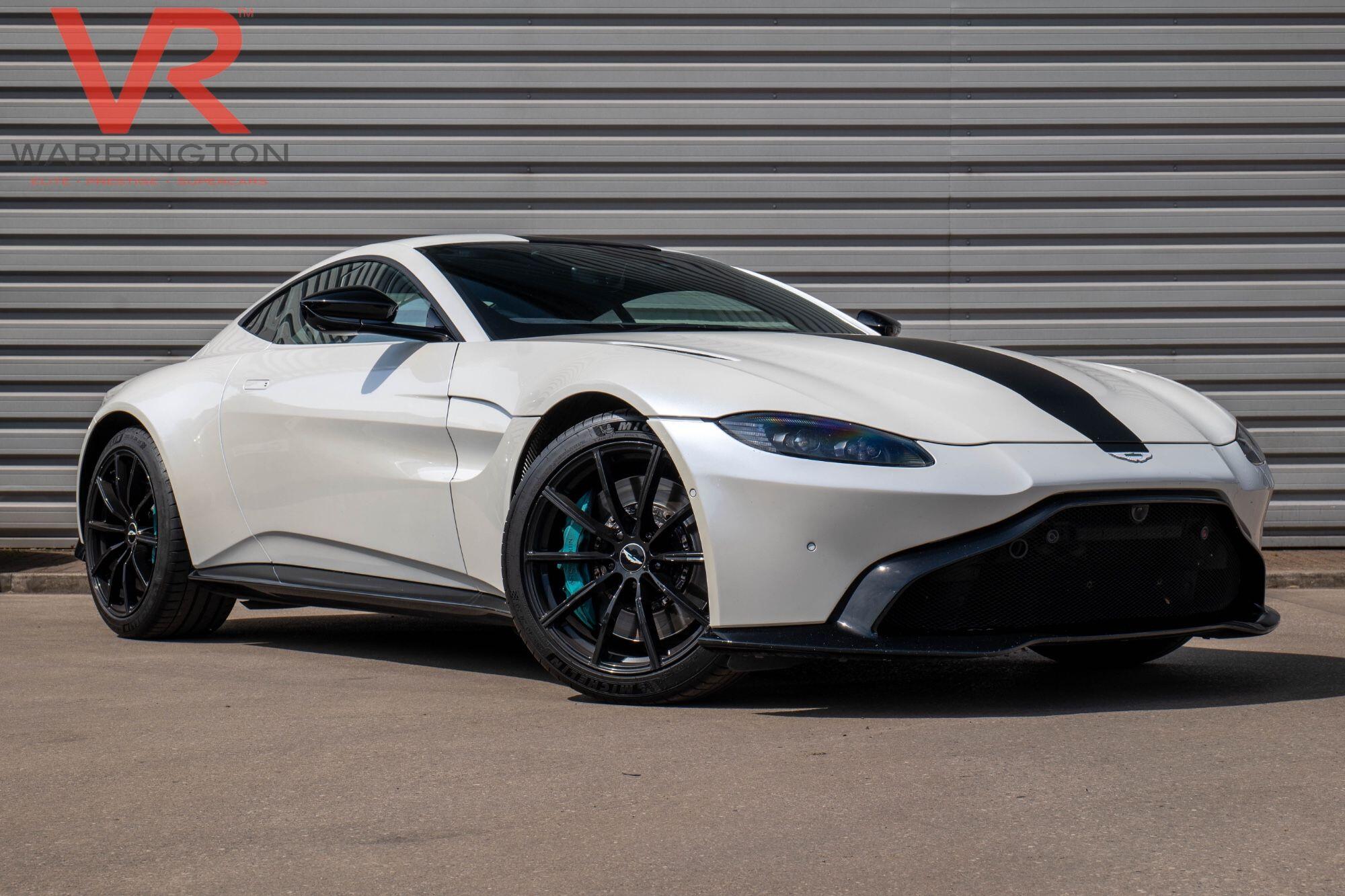 Aston Martin Vantage main image