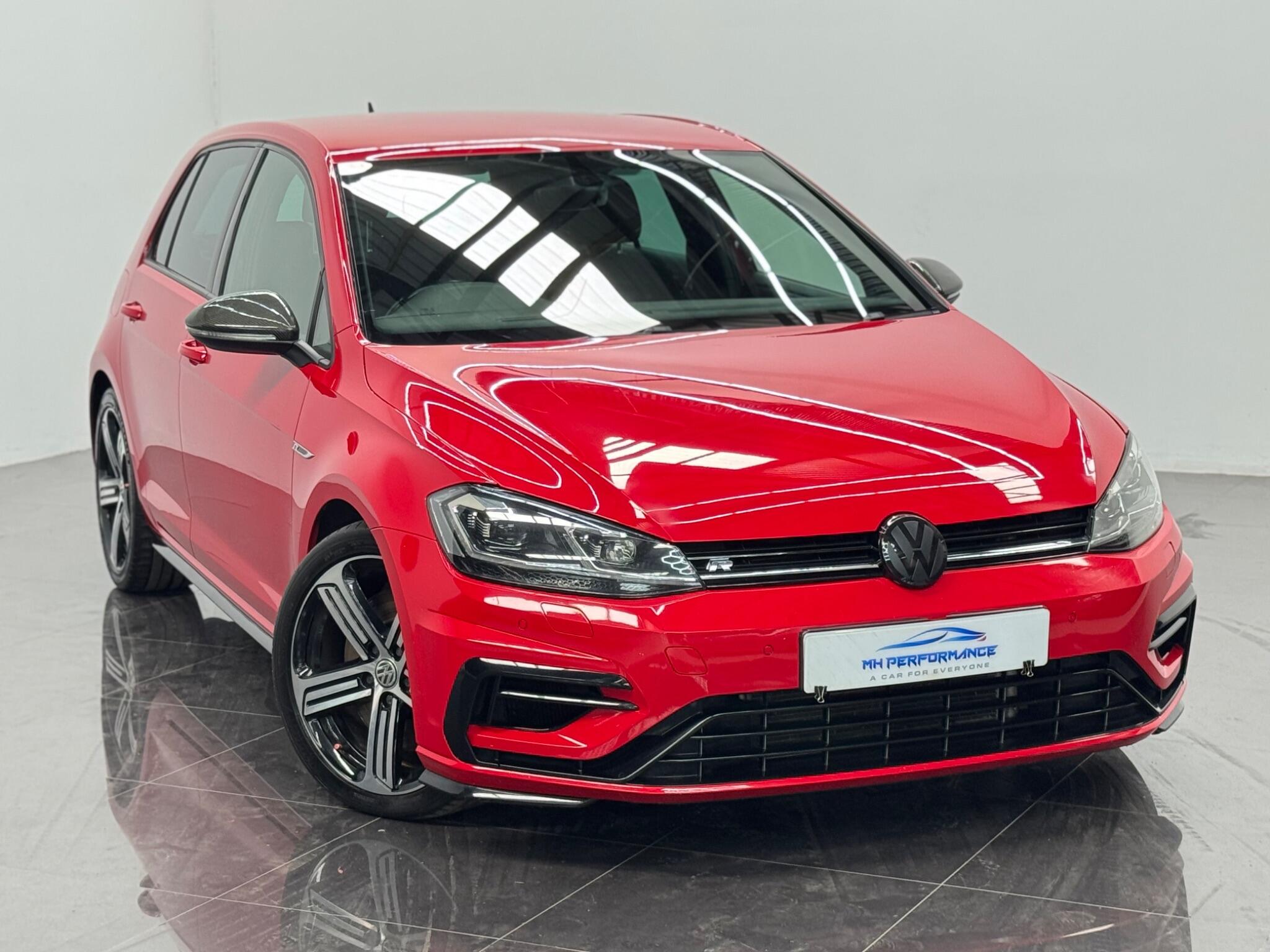 Volkswagen Golf view 3