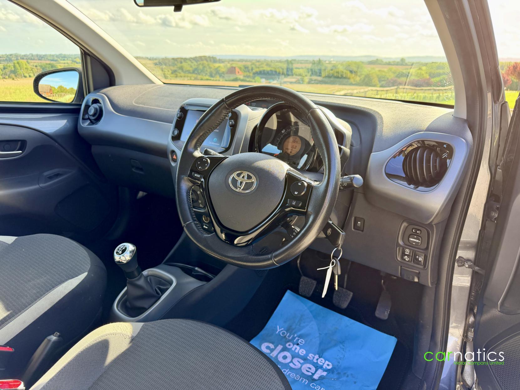 Toyota Aygo view 17