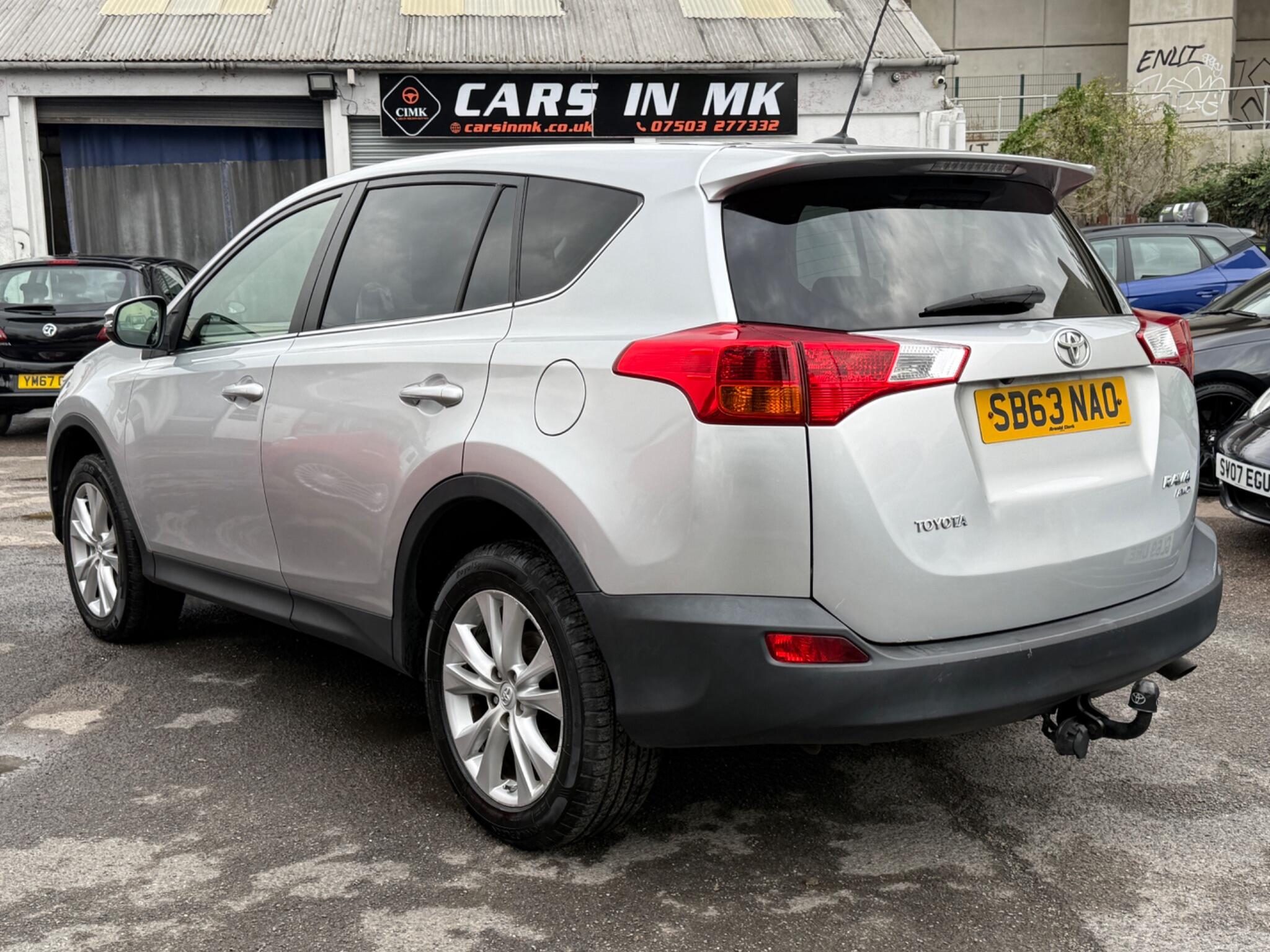 Toyota RAV4 - Image 13
