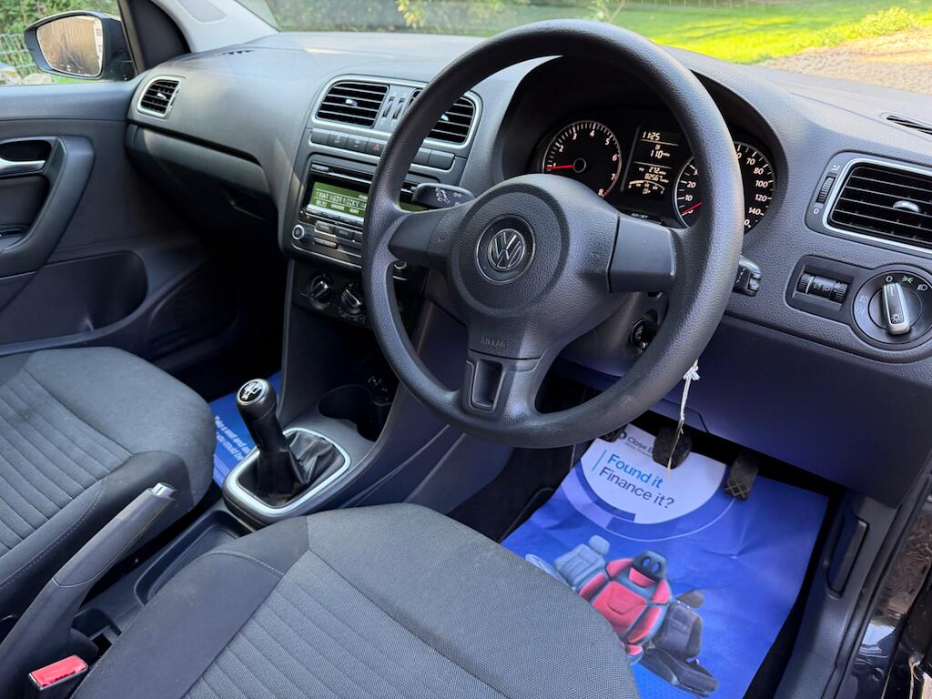 Volkswagen Polo view 13