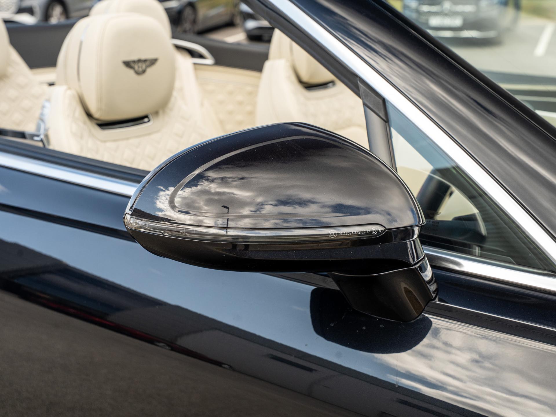Bentley Continental view 32