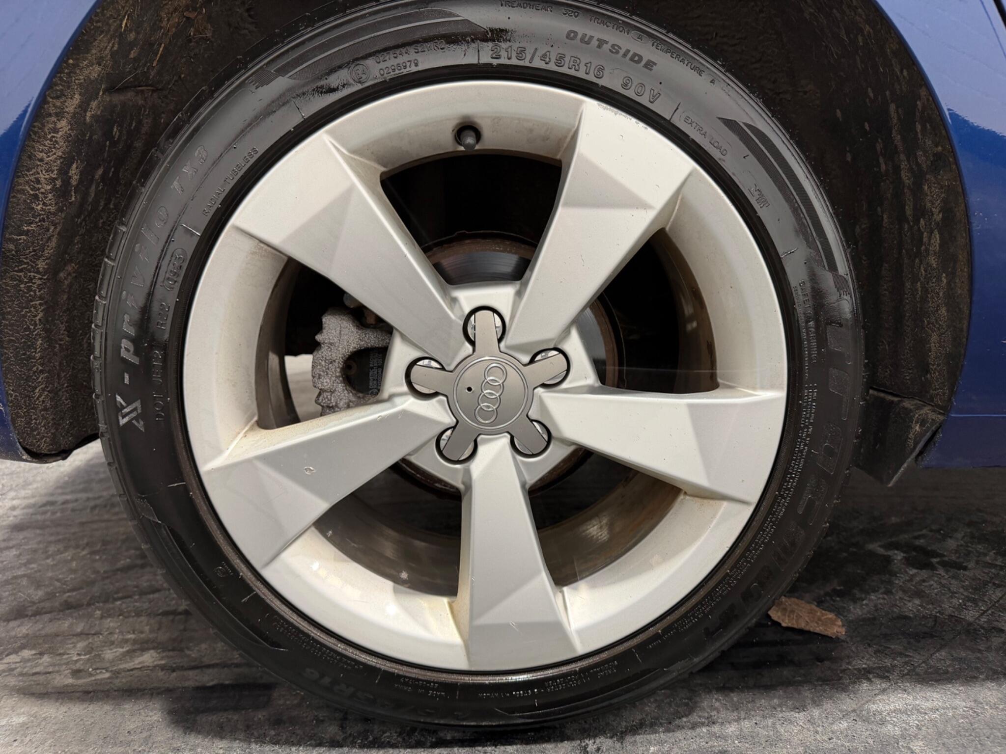 Audi A1 view 28