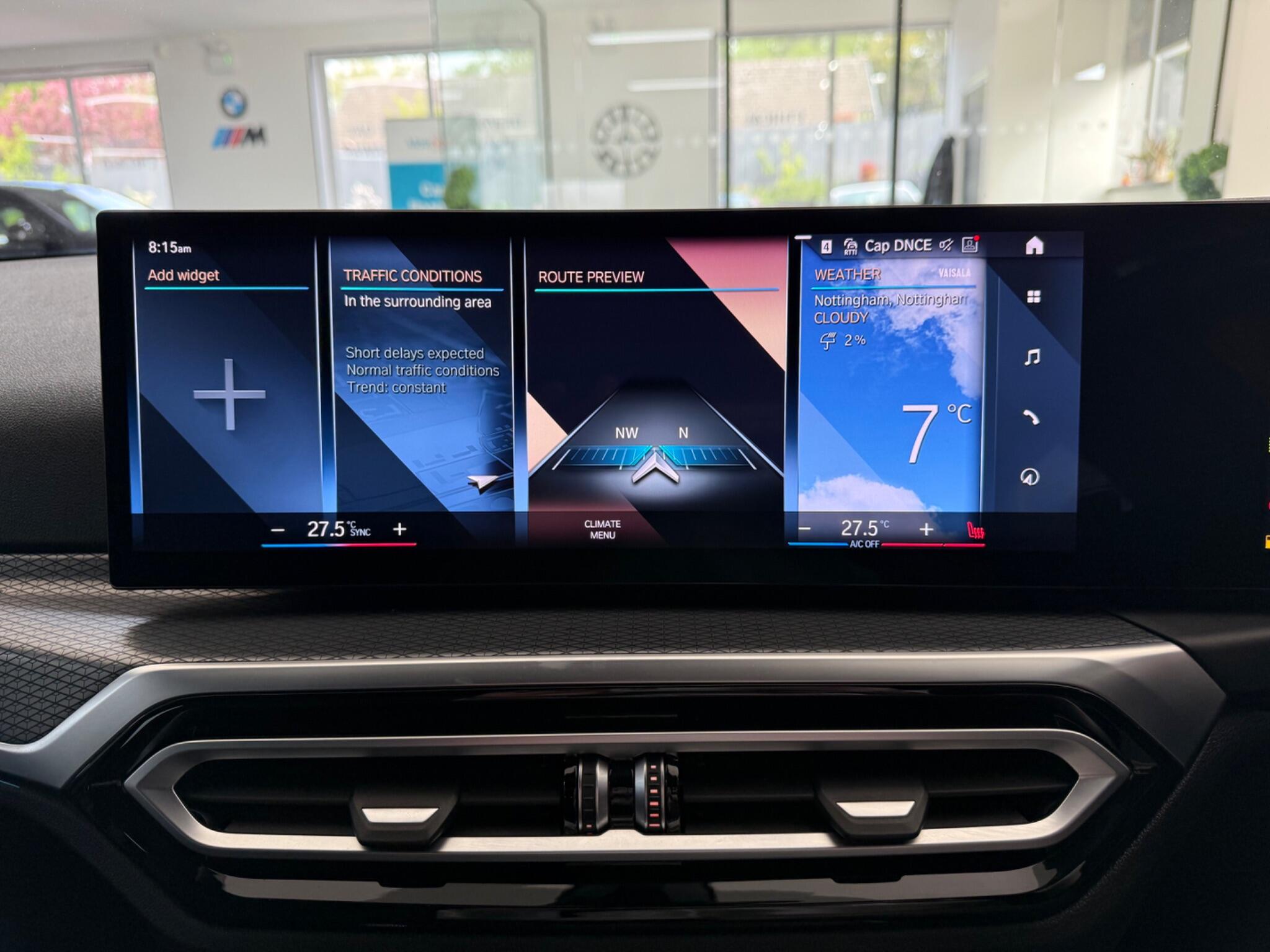 BMW 3 Series view 24