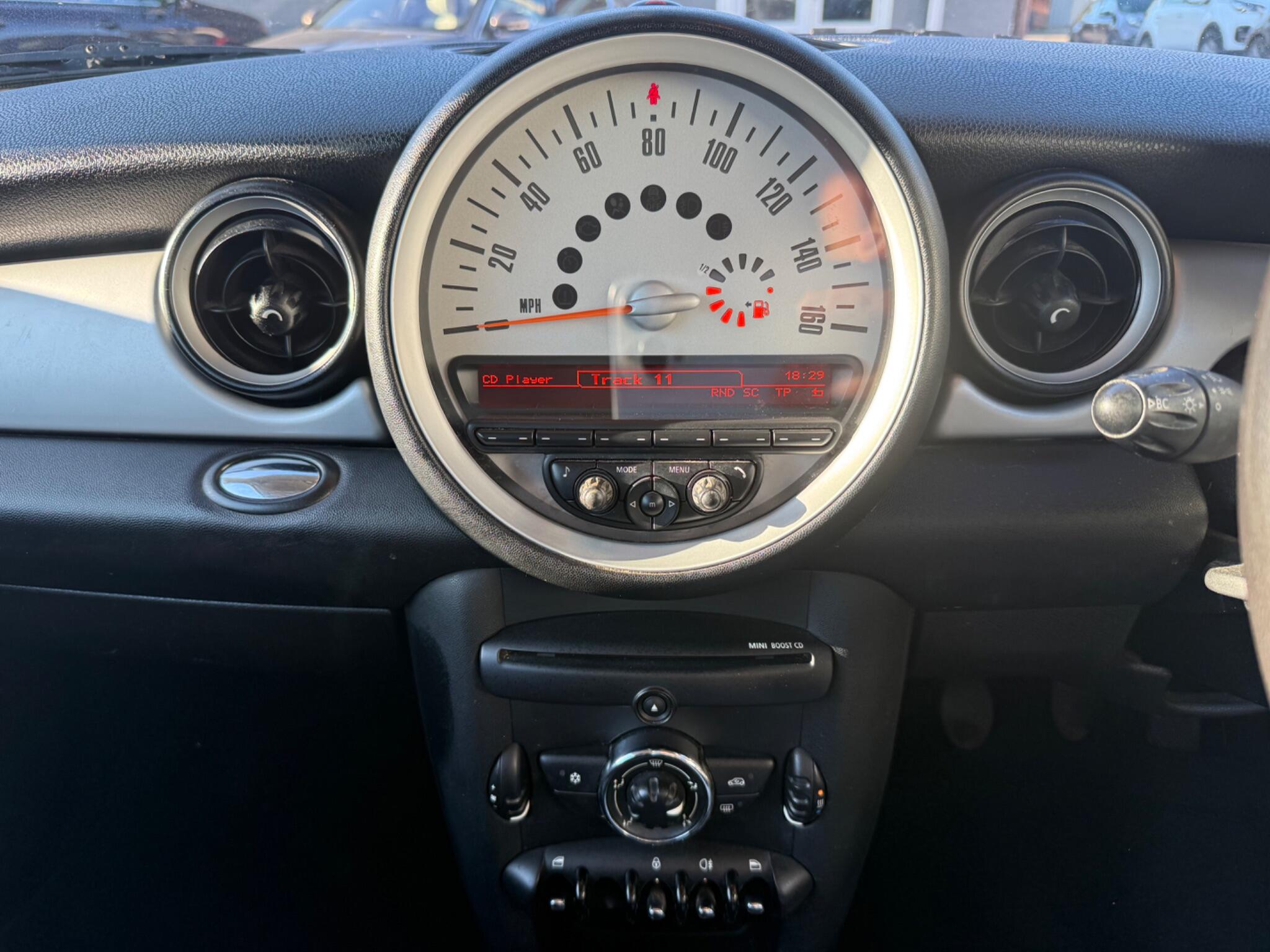 Mini Cooper view 4