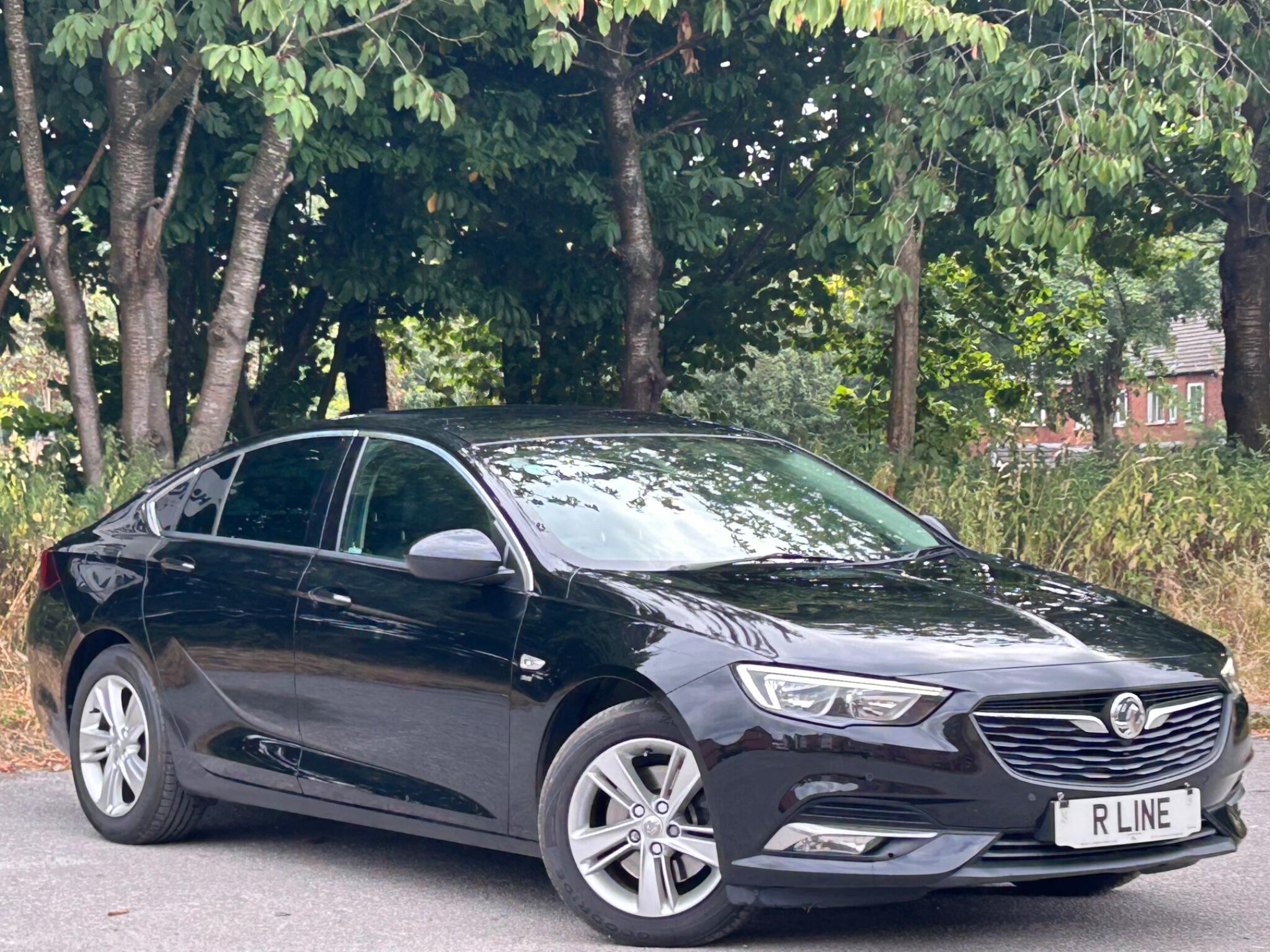 Vauxhall Insignia view 4