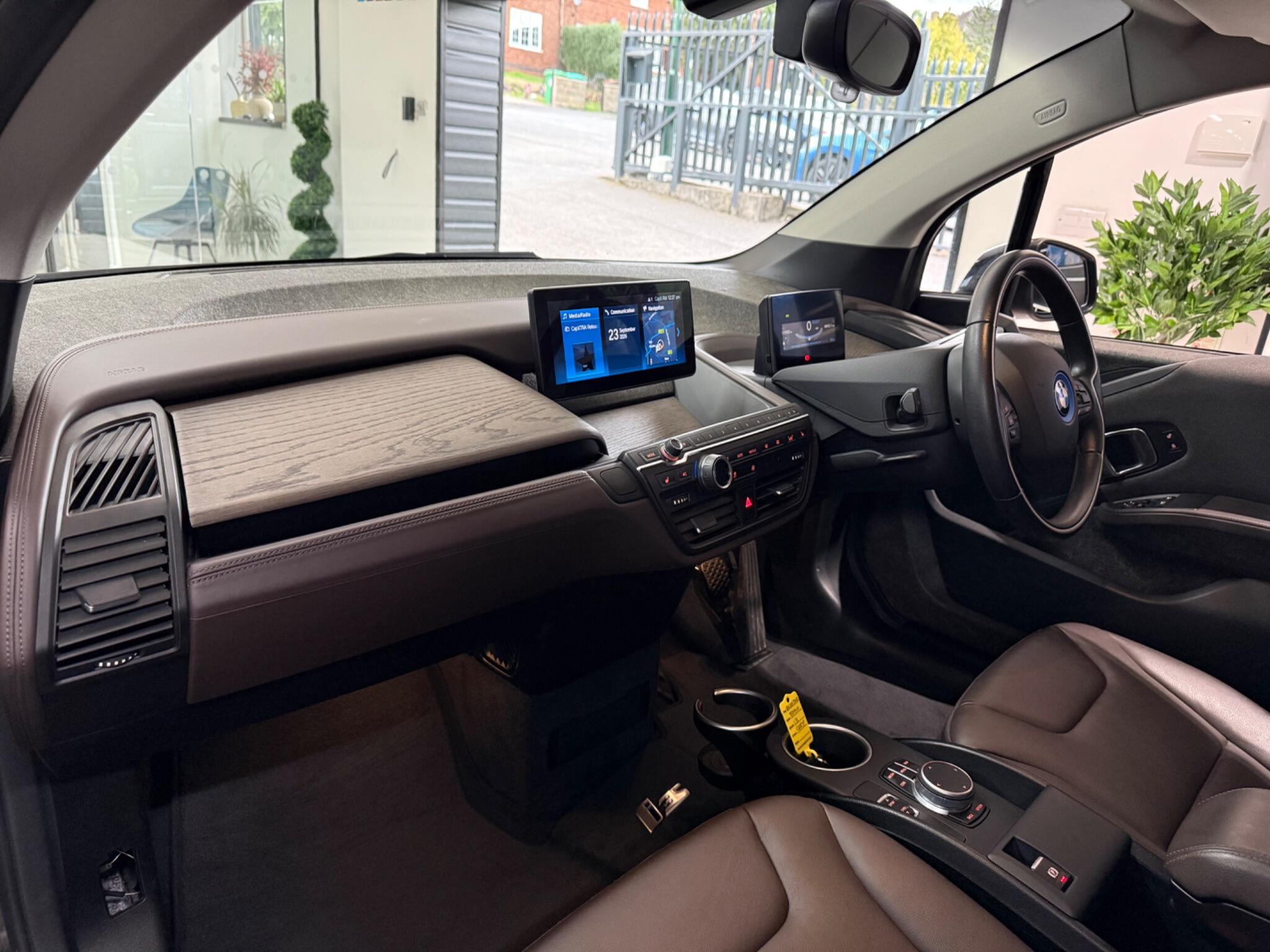 BMW I3 view 35