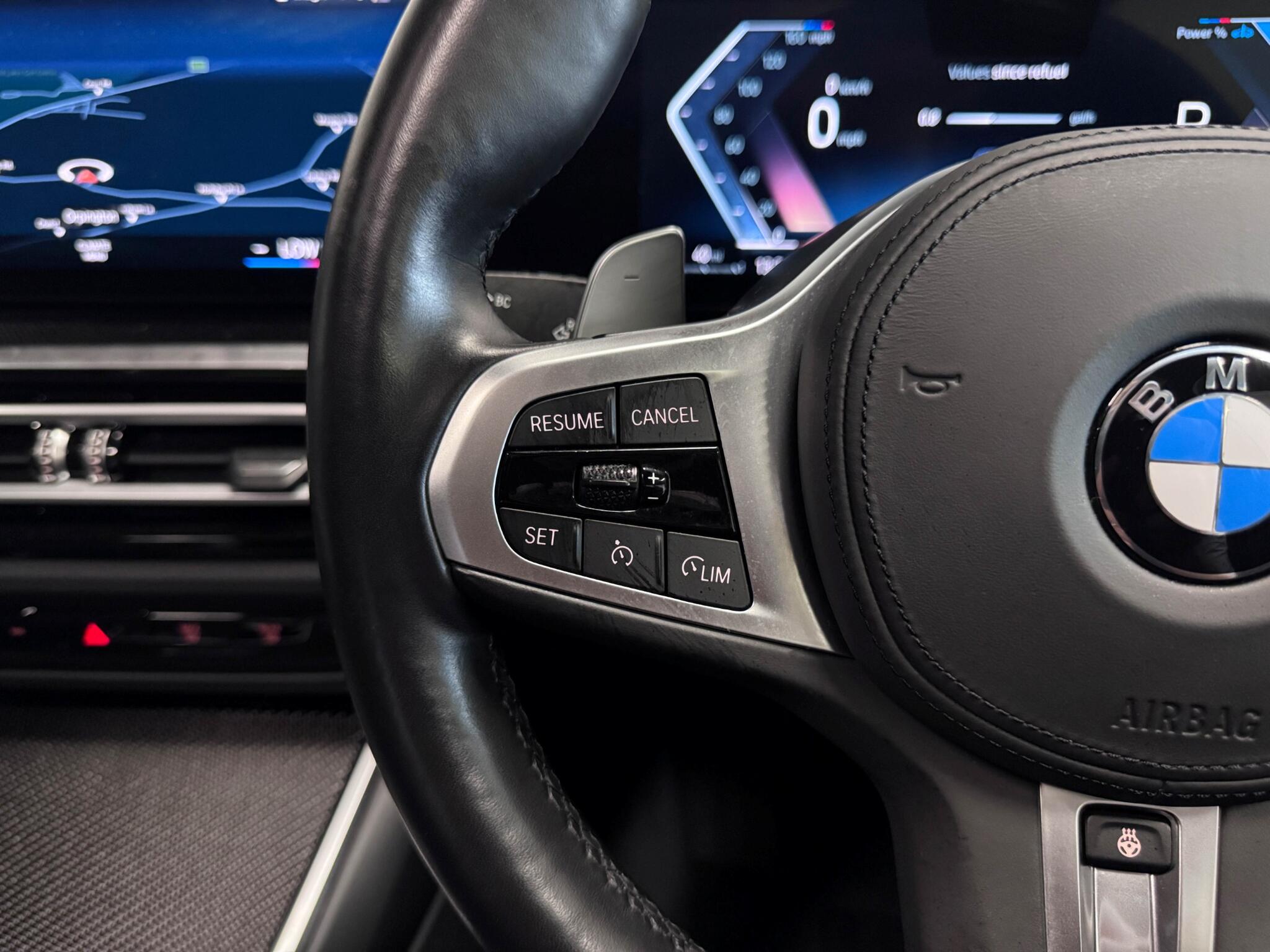 BMW 3 Series view 16