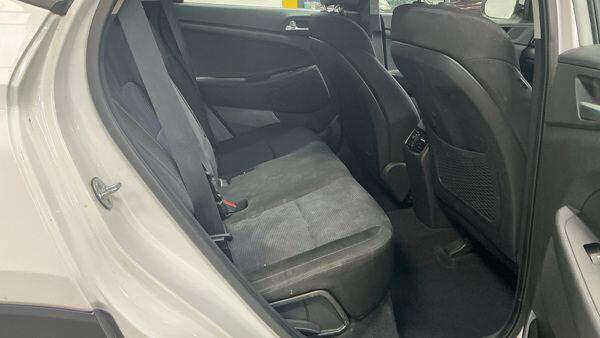 Hyundai Tucson view 9