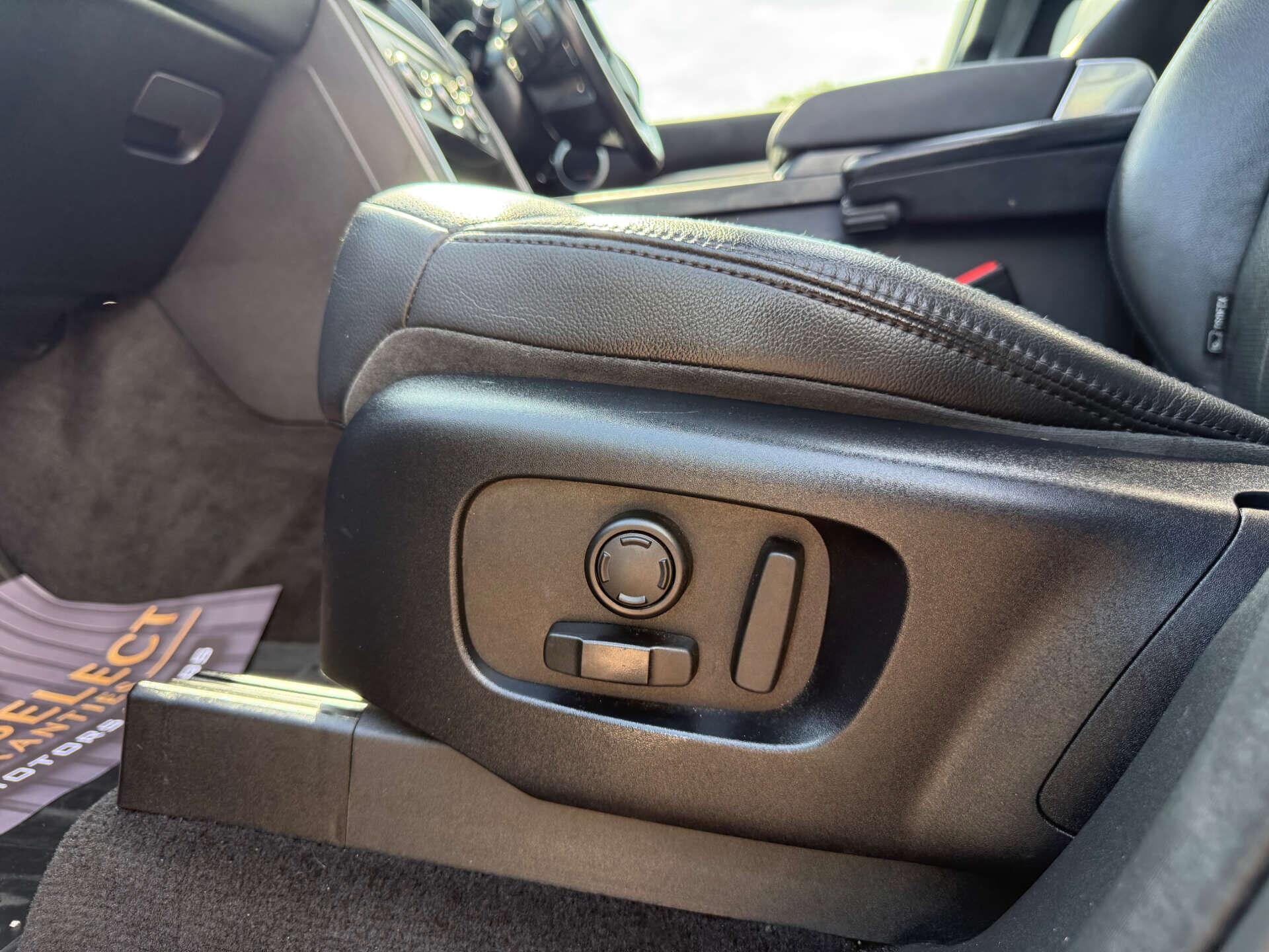 Land Rover Discovery view 84