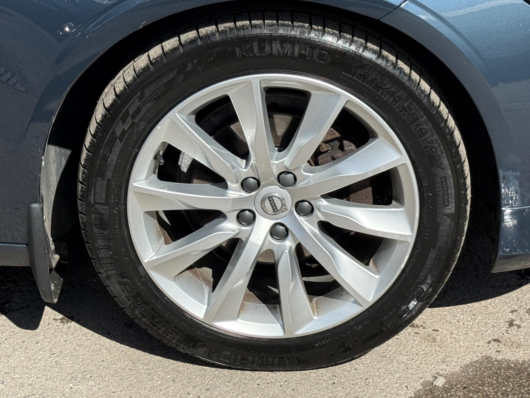 Volvo S90 - Image 29