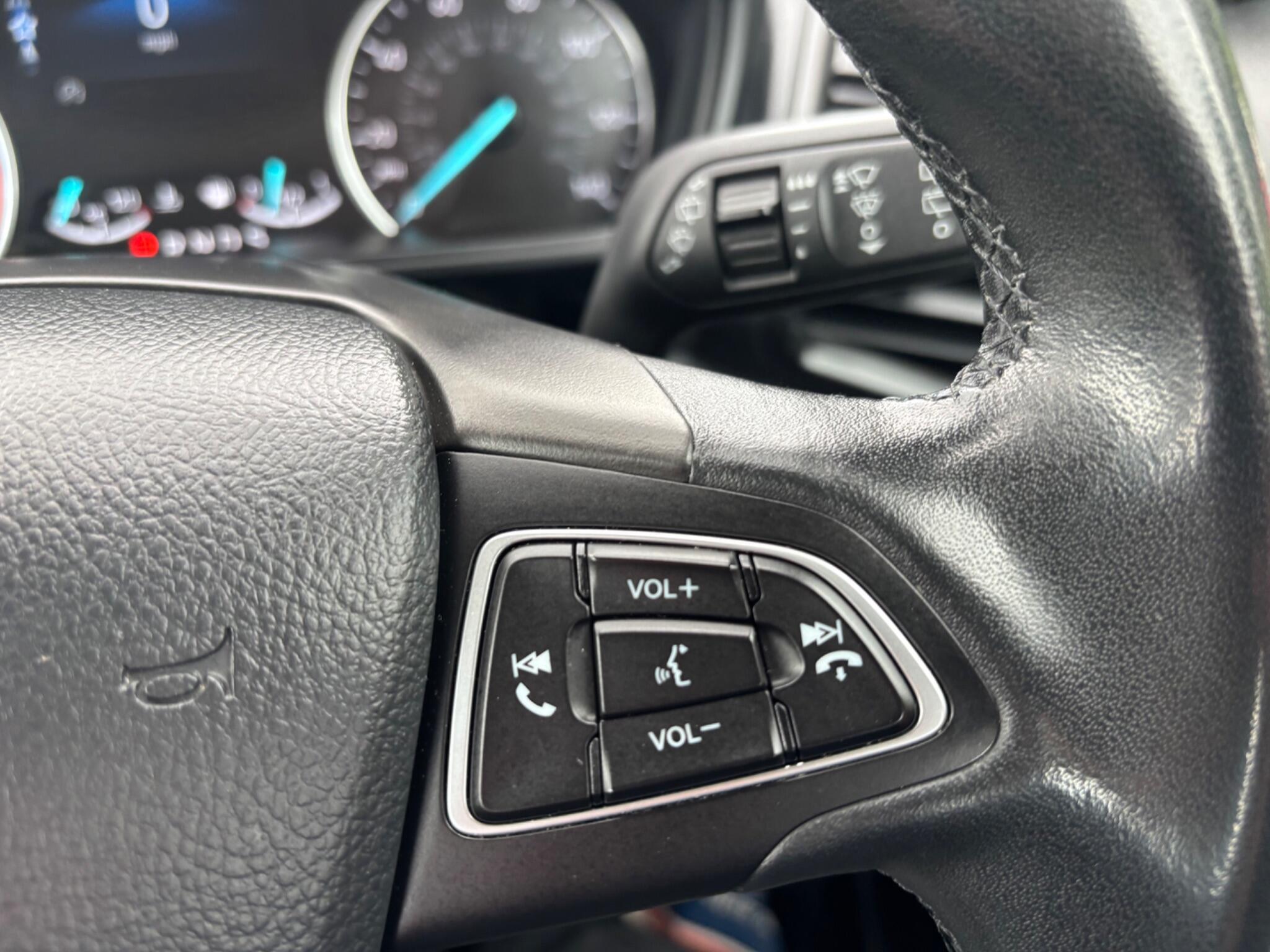 Ford Ecosport view 19