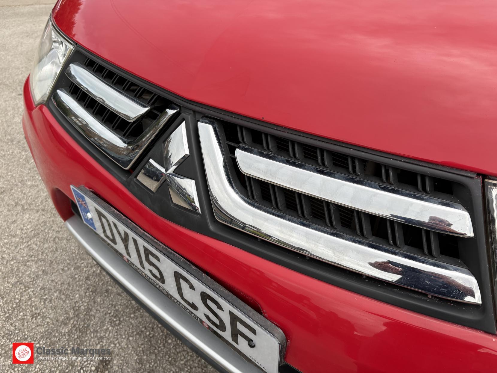 Mitsubishi L200 view 19