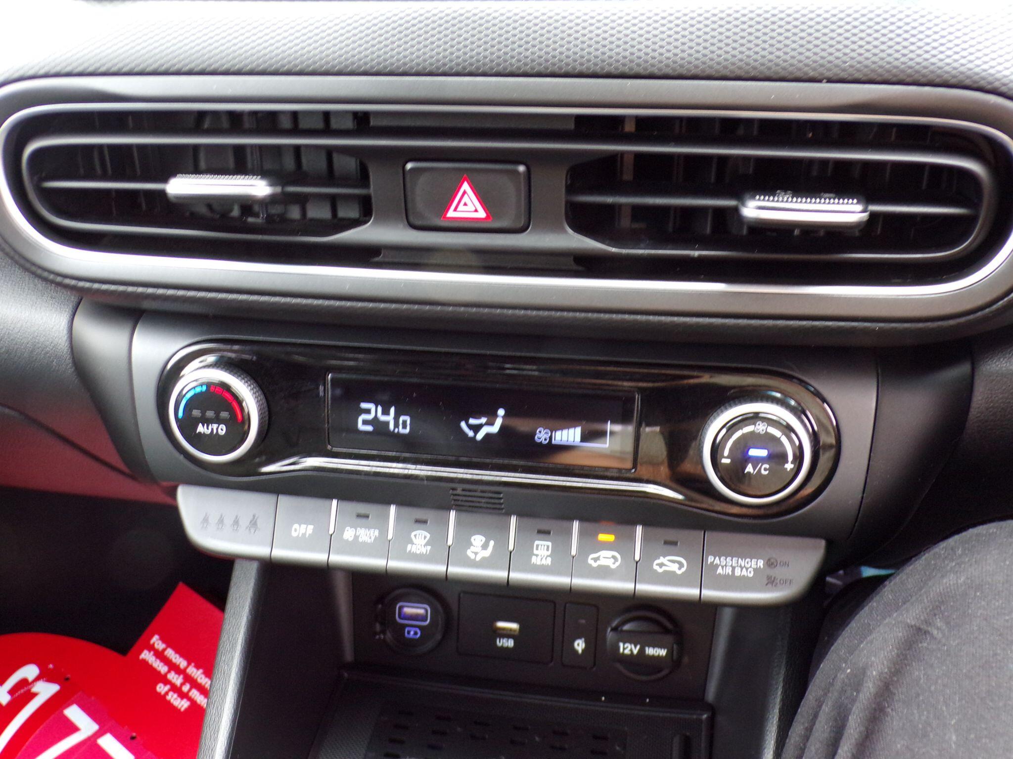 Hyundai Kona view 24
