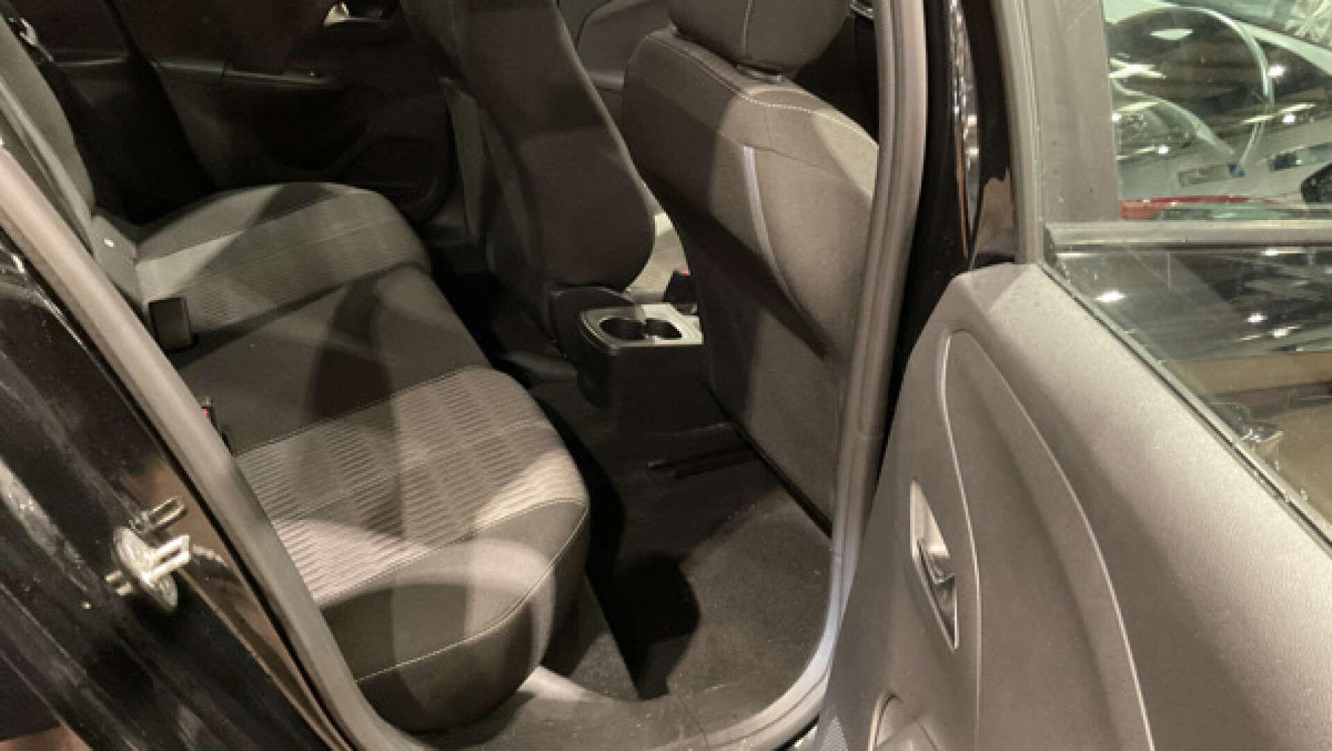 Vauxhall Corsa view 8
