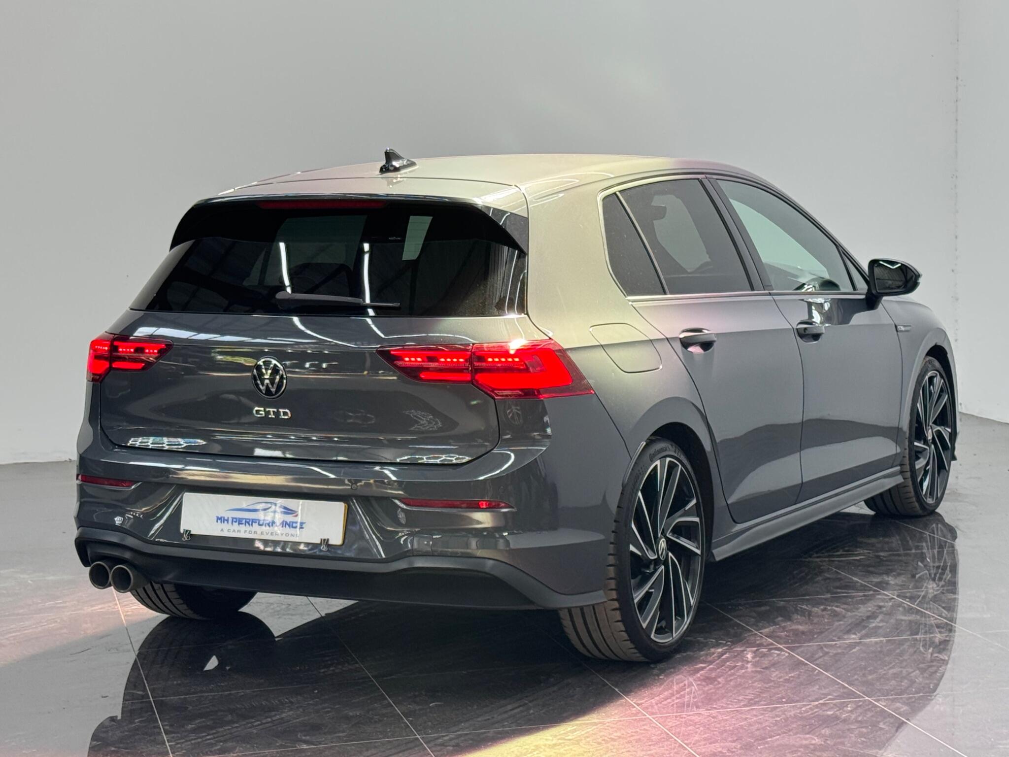 Volkswagen Golf view 47