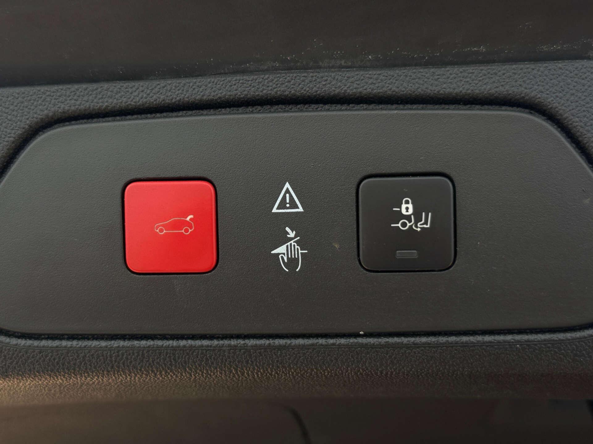 Vauxhall Grandland X view 38