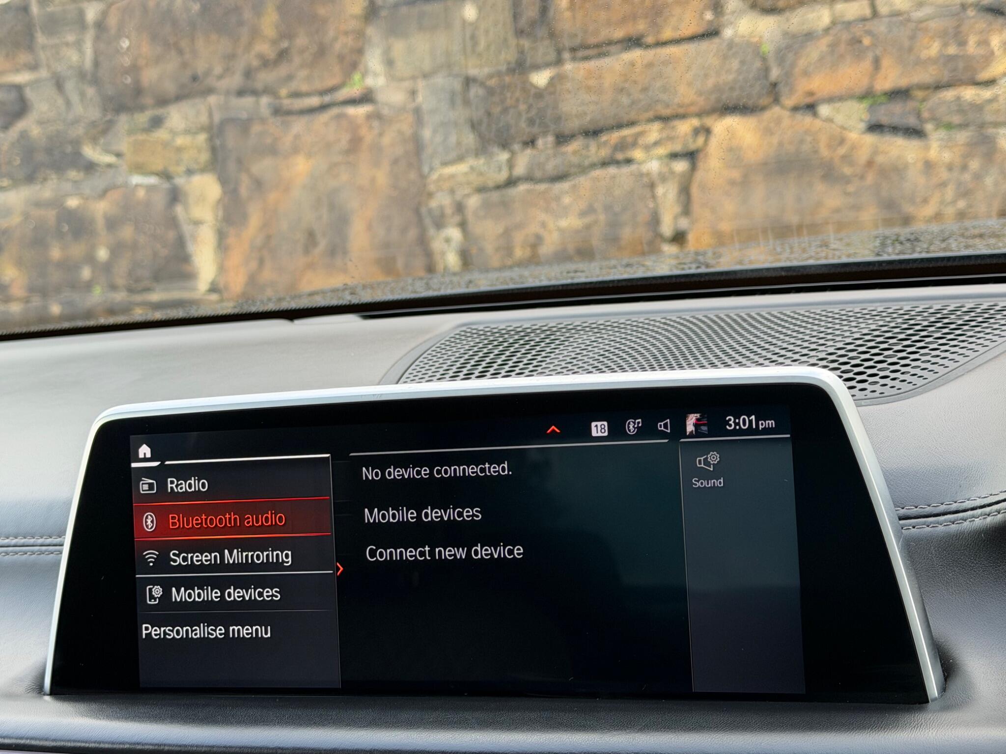 BMW 7 Series view 38