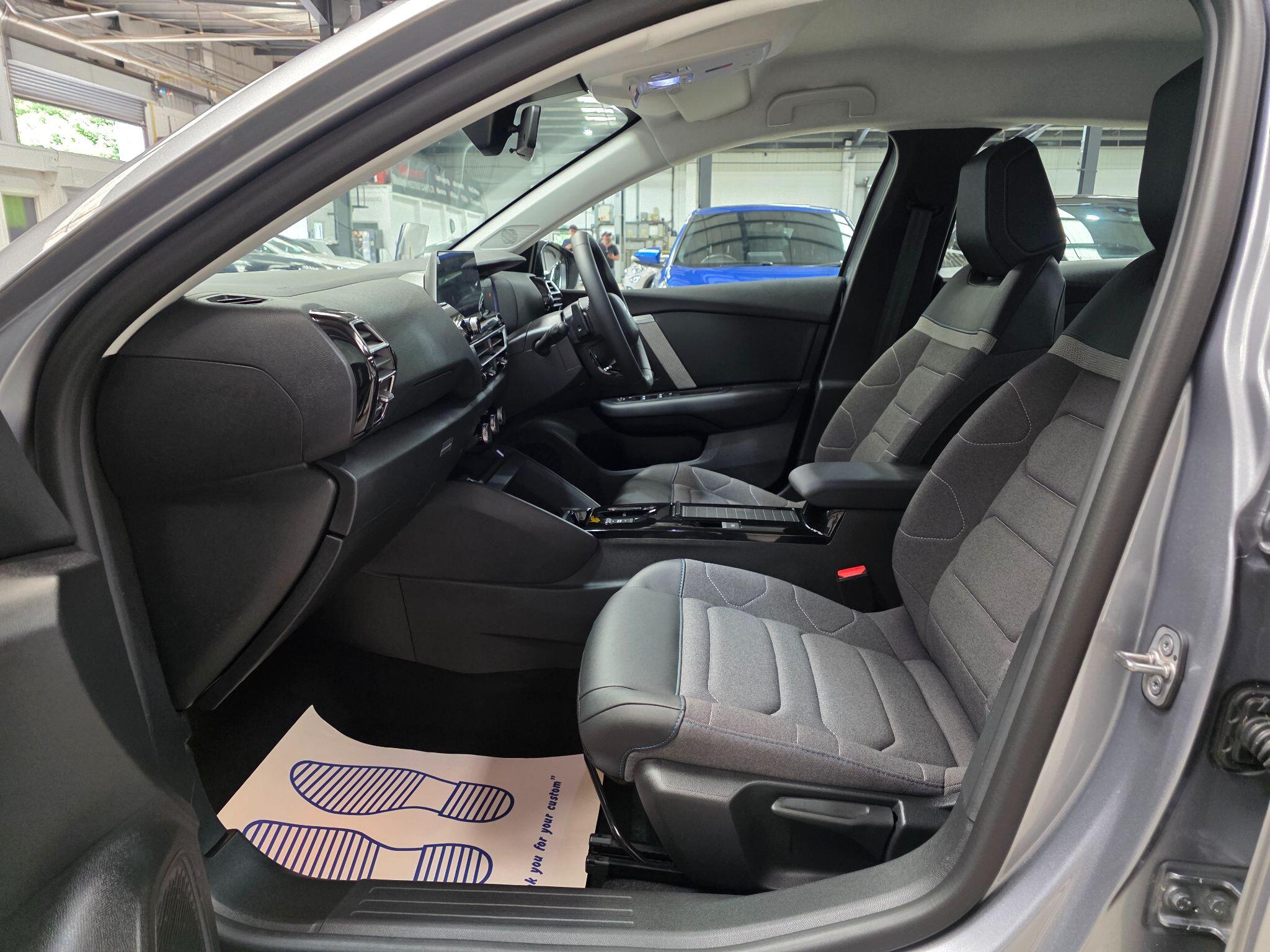 Citroen C4 view 25