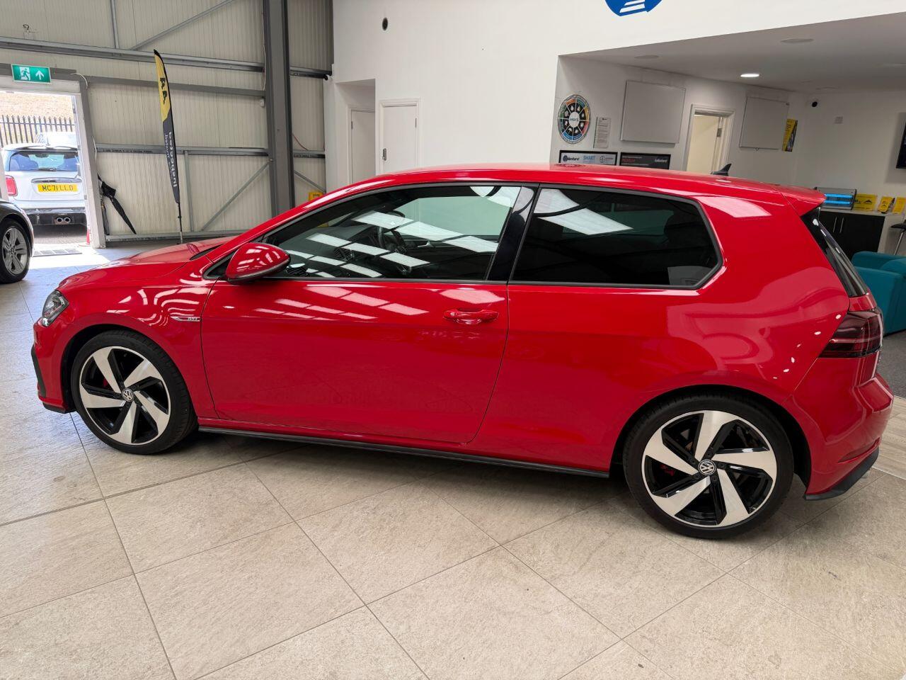 Volkswagen Golf view 29