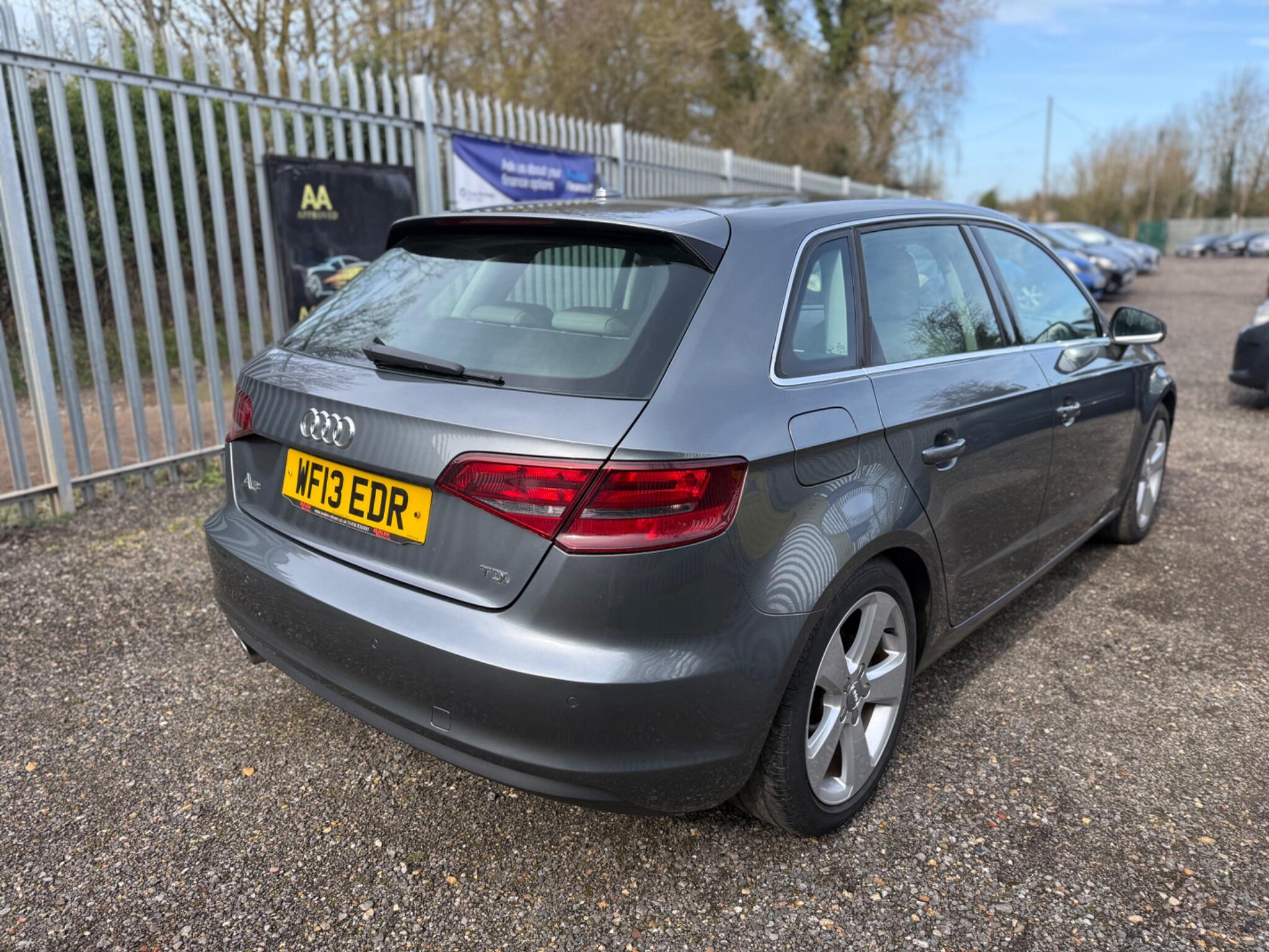 2013 Audi A3 image 6