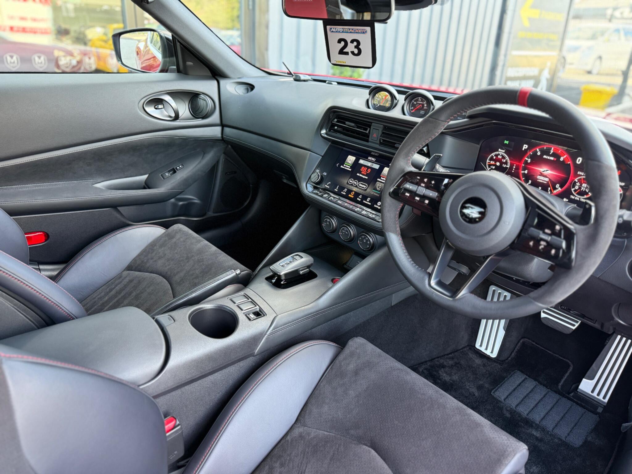 Nissan Fairlady view 8
