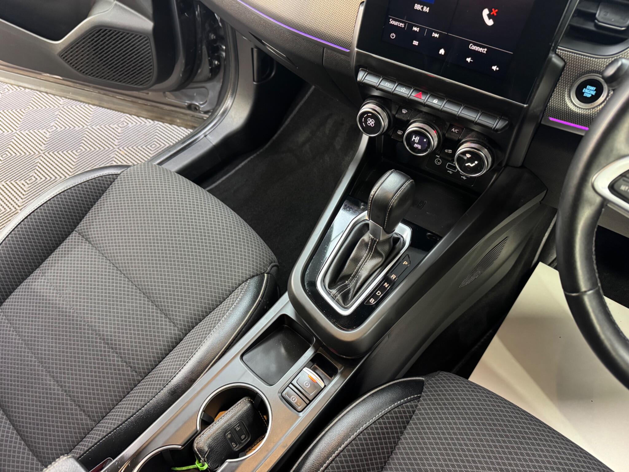 Renault Arkana view 9