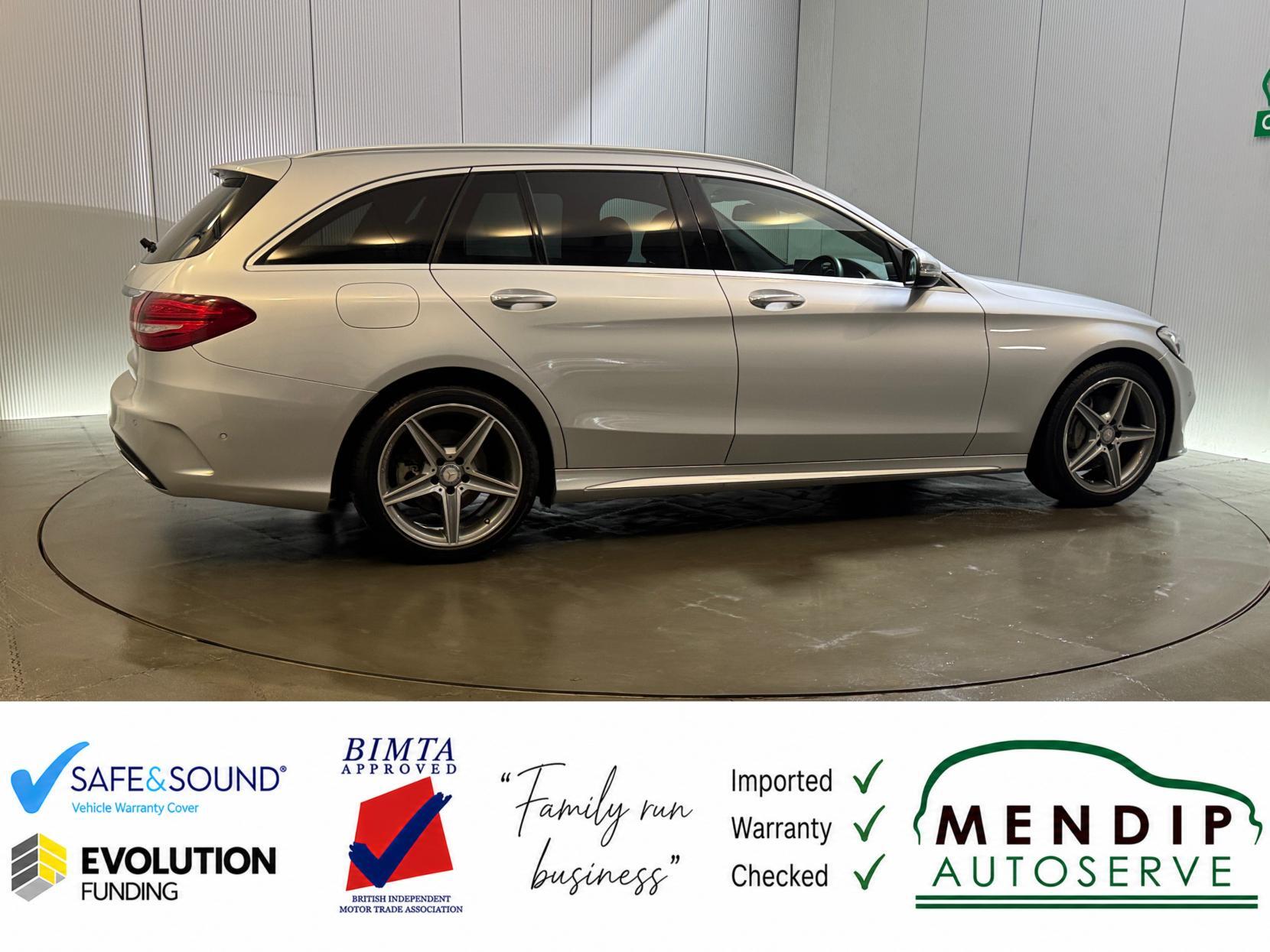 Mercedes-Benz C-Class view 31