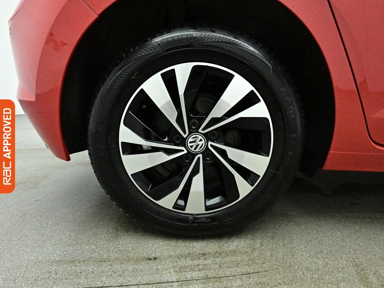 Volkswagen Polo view 24