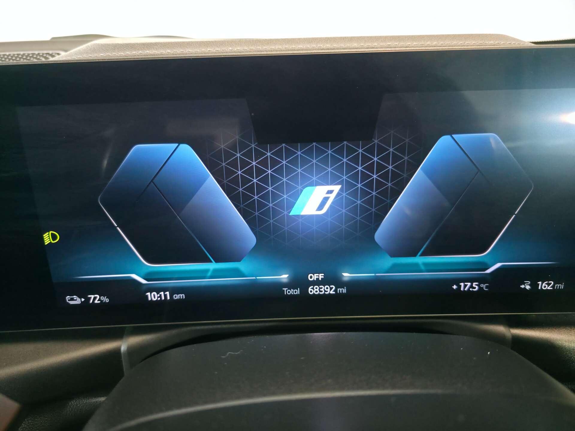 BMW I4 view 31