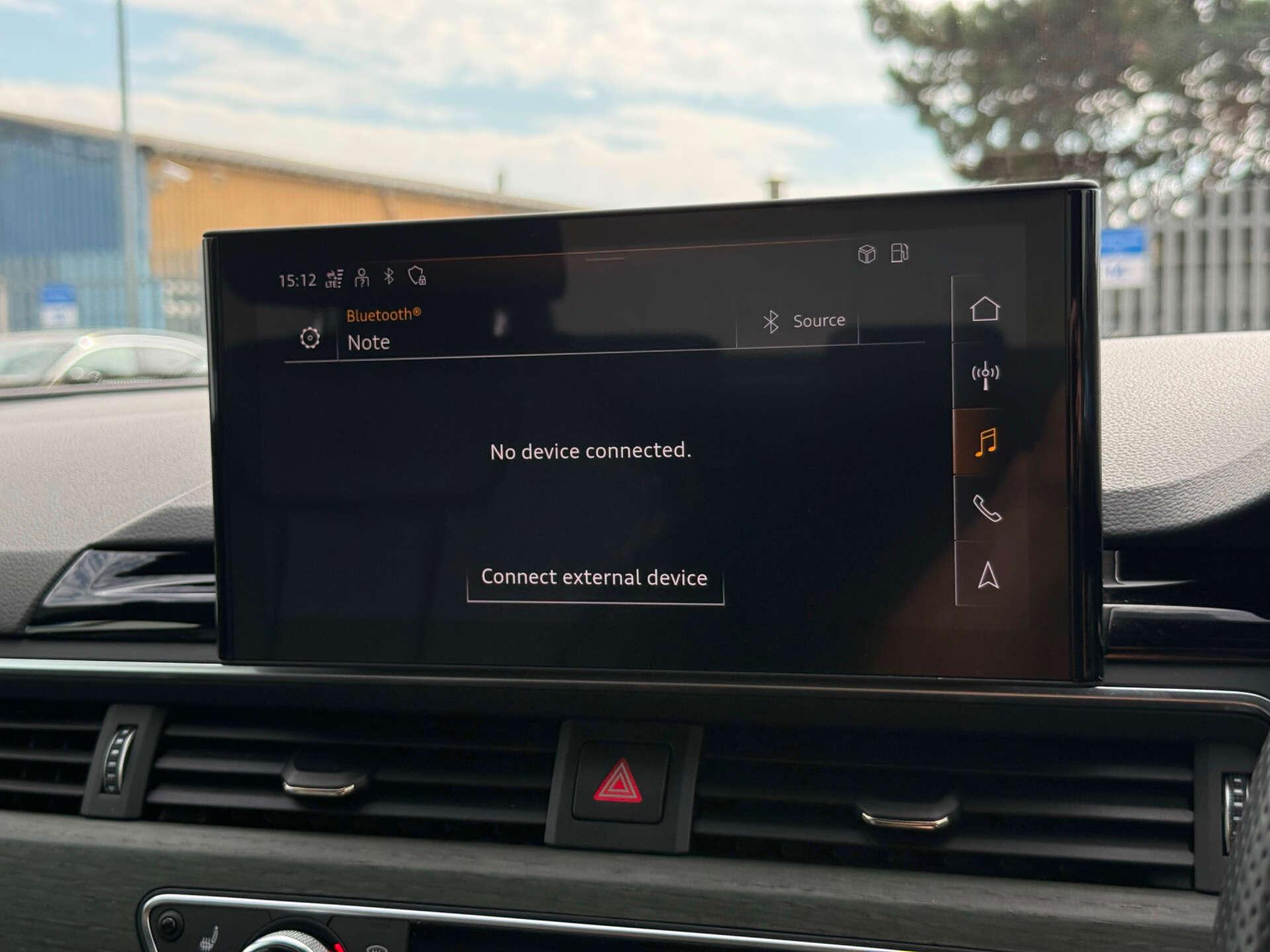 Audi A4 view 78