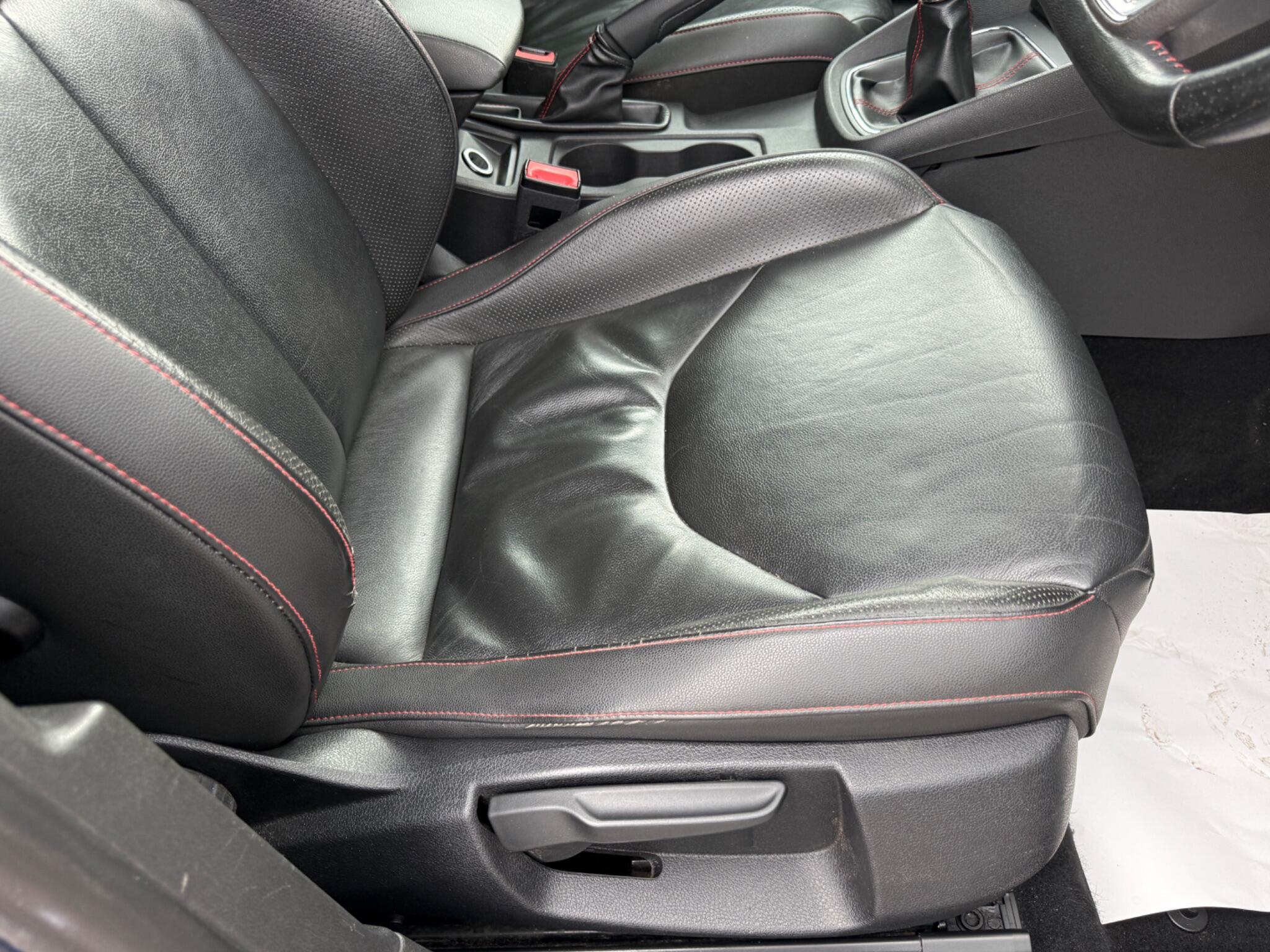 SEAT Leon - Image 32