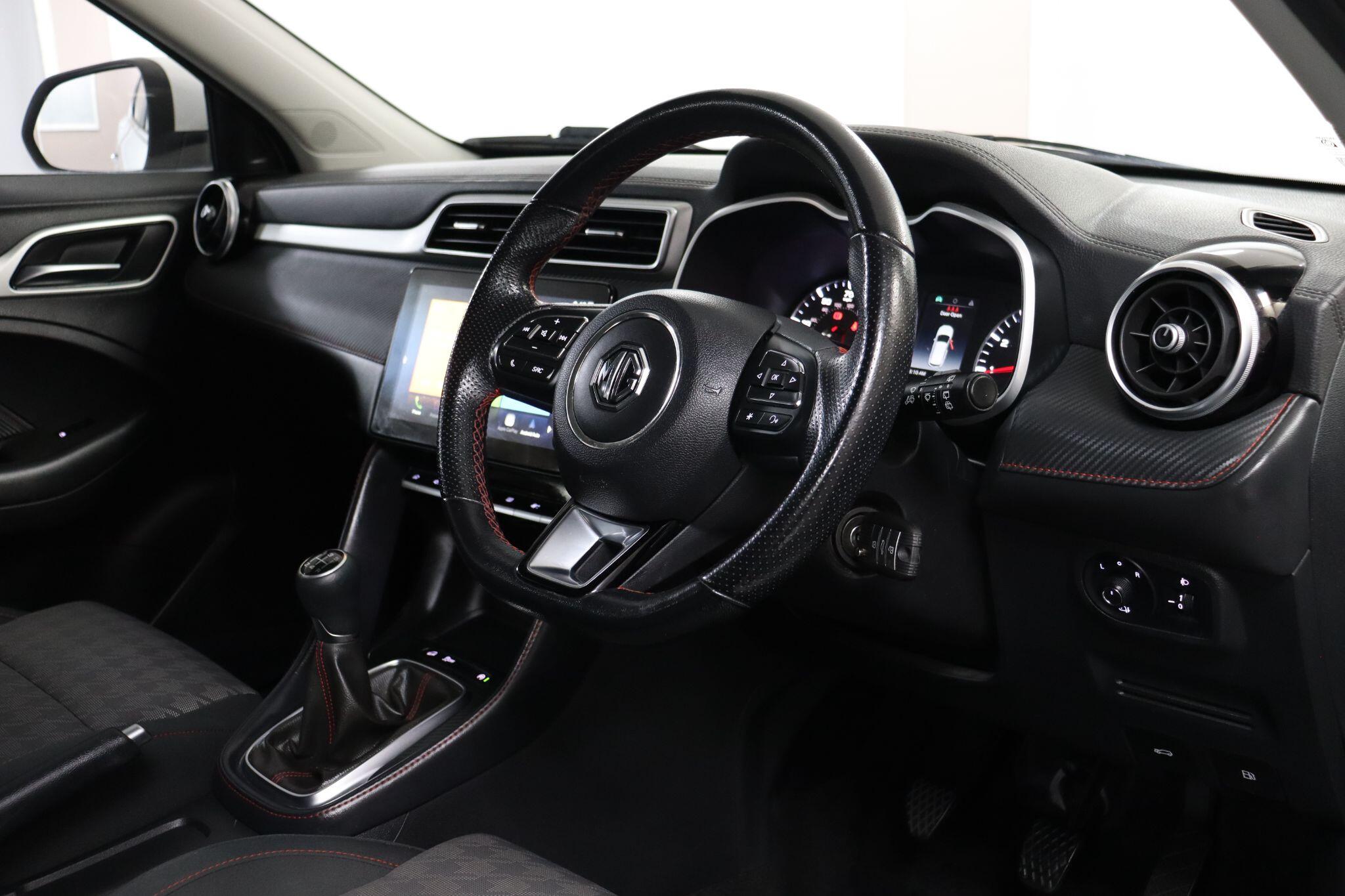 MG MG ZS view 5