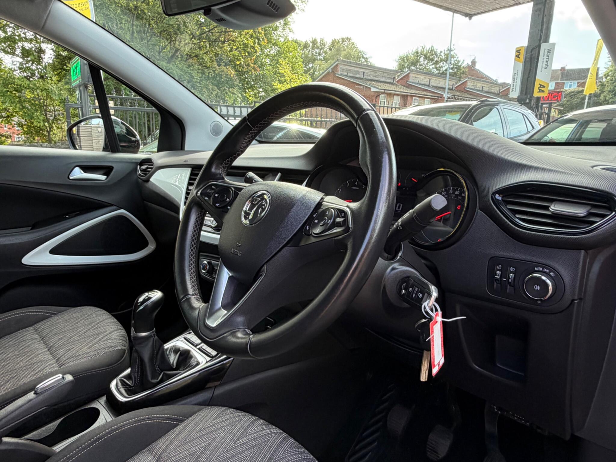 Vauxhall Crossland X view 31