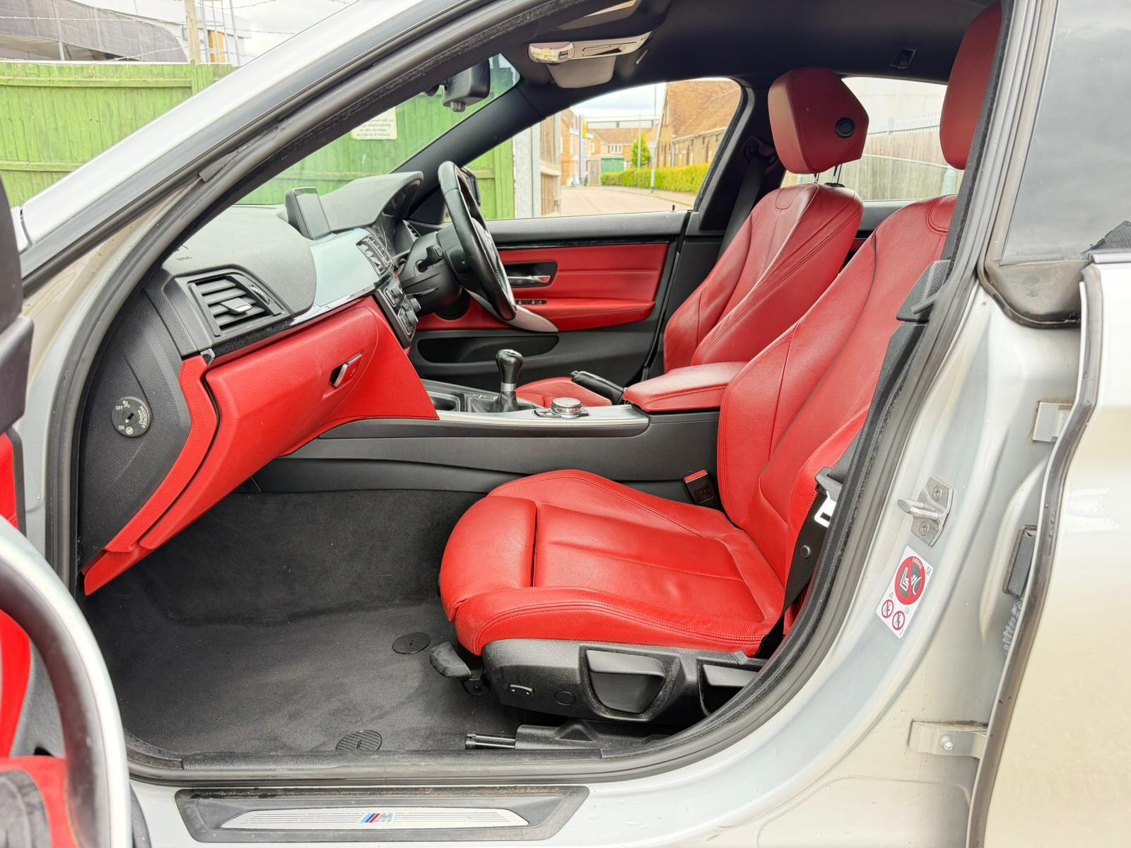BMW 4 Series view 18