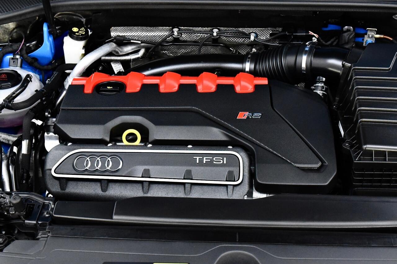 Audi RS Q3 view 59