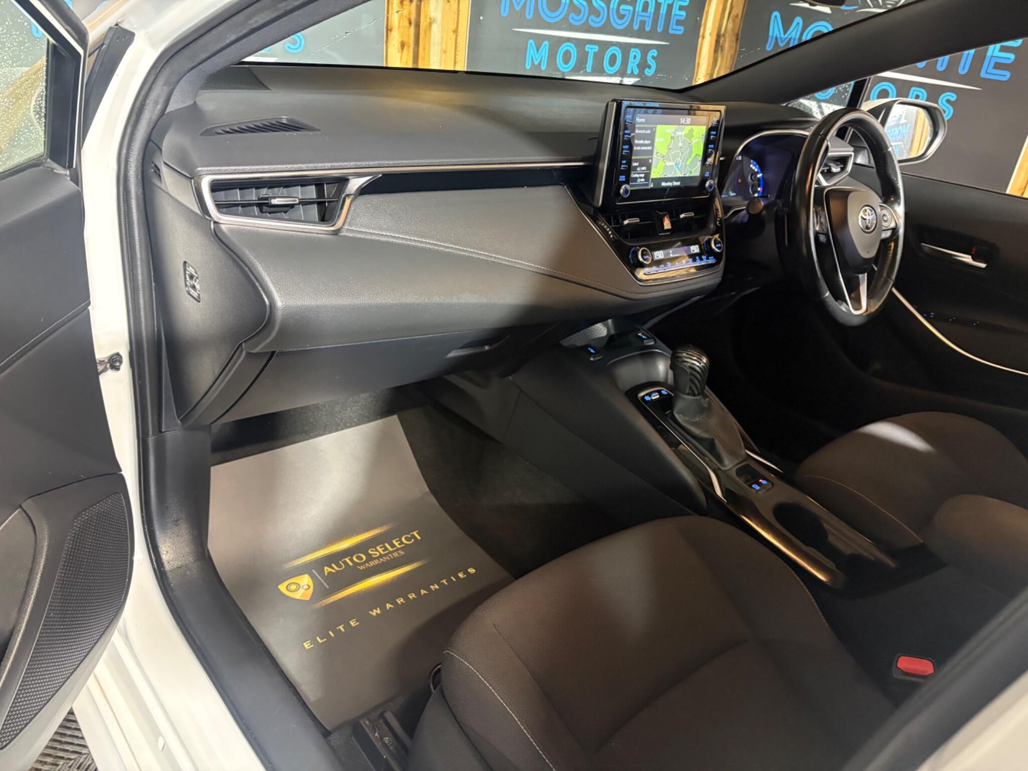 Toyota Corolla view 33