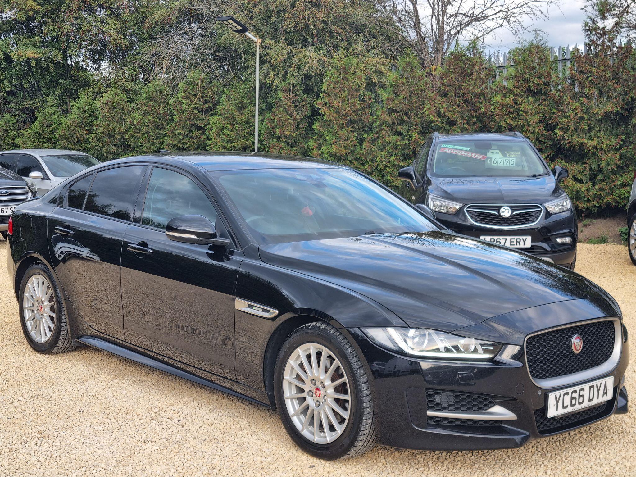 Jaguar Xe view 6