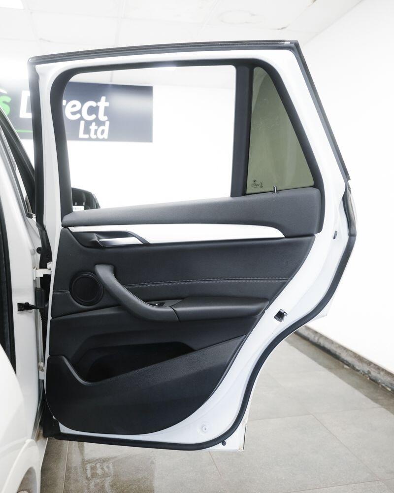 BMW X1 view 17