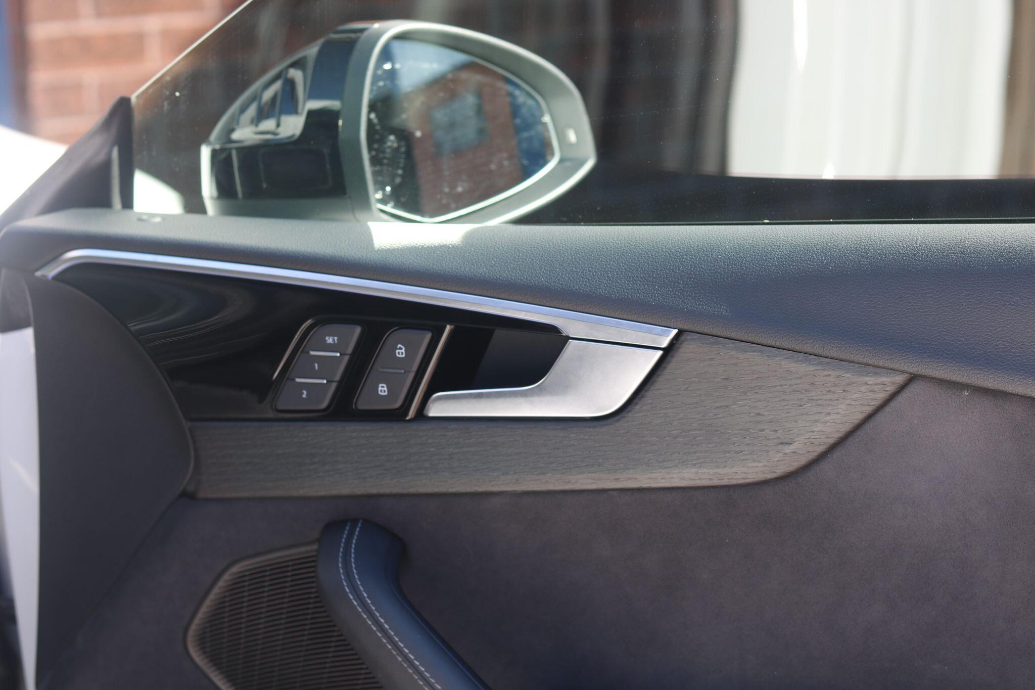 Audi A5 view 28